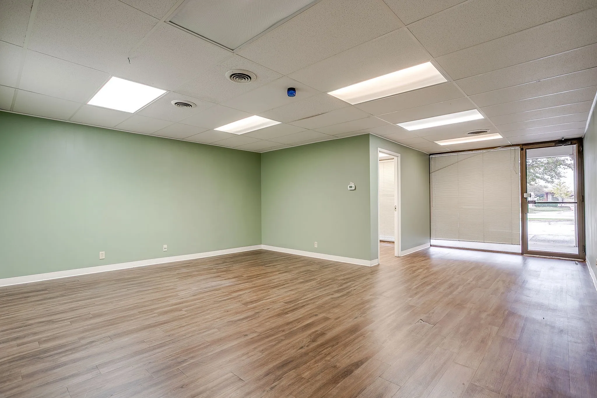 Office For Sale in Tarrant County , 1340 S Main Street, Grapevine, Texas 76051, 0, 0, Garage spaces, 0 Sqft, built in 1972, Price $4,000,000, mls#21279558, Real Estate Agent in Grapevine, Homes For Sale in Tarrant county, Homes For Sale in Grapevine, Realtor in Grapevine Texas, Real Estate Brokerage Independent Realty Texas, Luminita Cordes Realtor