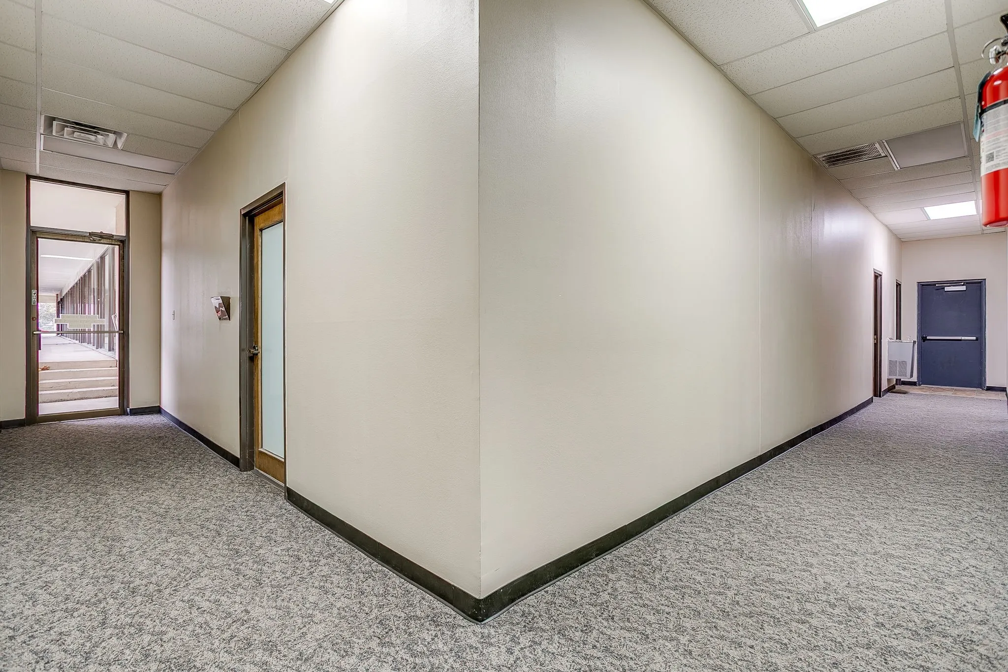 Office For Sale in Tarrant County , 1340 S Main Street, Grapevine, Texas 76051, 0, 0, Garage spaces, 0 Sqft, built in 1972, Price $4,000,000, mls#21279558, Real Estate Agent in Grapevine, Homes For Sale in Tarrant county, Homes For Sale in Grapevine, Realtor in Grapevine Texas, Real Estate Brokerage Independent Realty Texas, Luminita Cordes Realtor