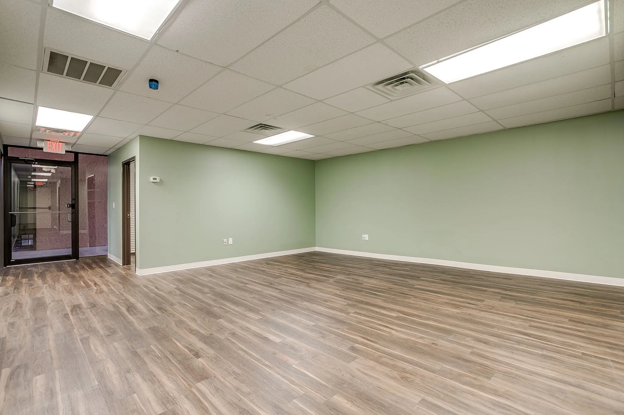 Office For Sale in Tarrant County , 1340 S Main Street, Grapevine, Texas 76051, 0, 0, Garage spaces, 0 Sqft, built in 1972, Price $4,000,000, mls#21279558, Real Estate Agent in Grapevine, Homes For Sale in Tarrant county, Homes For Sale in Grapevine, Realtor in Grapevine Texas, Real Estate Brokerage Independent Realty Texas, Luminita Cordes Realtor