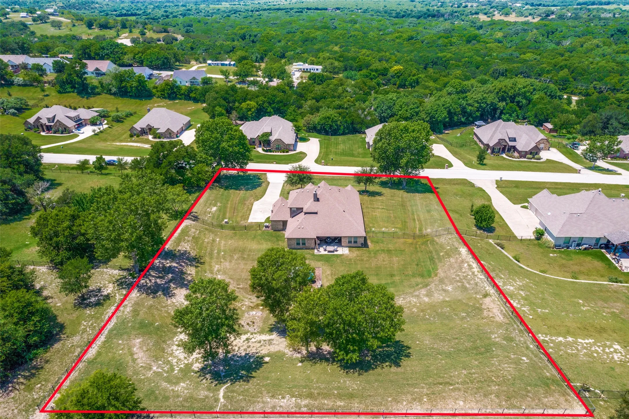 1 Acre in Mustang Pointe