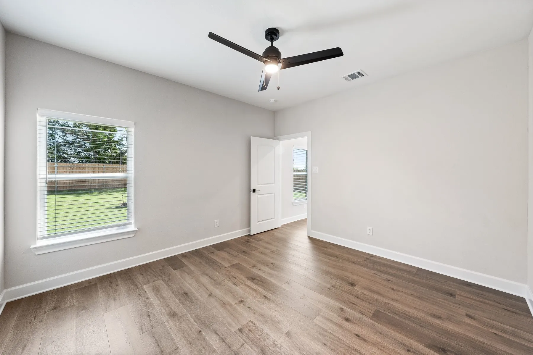 Single Family Residence For Sale in Dallas County , 905 Cedar Street, Hutchins, Texas 75141, 3 Bedroom, 2 Bathroom, 2 Garage spaces, 1,229 Sqft, built in 2025, mls#21279565, Real Estate Agent in Hutchins, Homes For Sale in Dallas county, Homes For Sale in Hutchins, Realtor in Hutchins Texas, Real Estate Brokerage Independent Realty Texas, Luminita Cordes Realtor