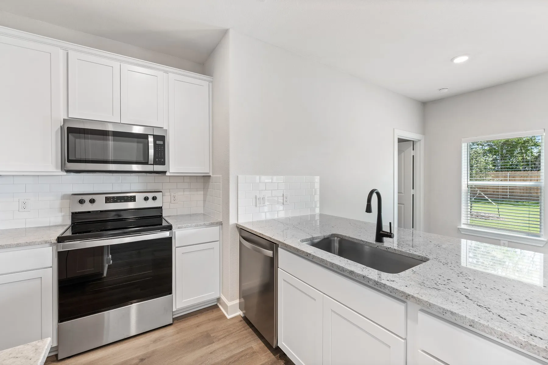 Single Family Residence For Sale in Dallas County , 905 Cedar Street, Hutchins, Texas 75141, 3 Bedroom, 2 Bathroom, 2 Garage spaces, 1,229 Sqft, built in 2025, mls#21279565, Real Estate Agent in Hutchins, Homes For Sale in Dallas county, Homes For Sale in Hutchins, Realtor in Hutchins Texas, Real Estate Brokerage Independent Realty Texas, Luminita Cordes Realtor