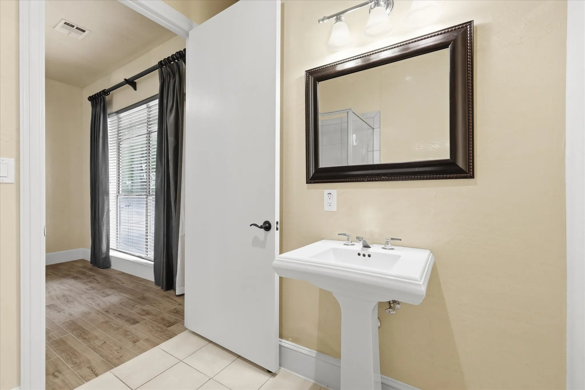 Ensuite bath on first floor