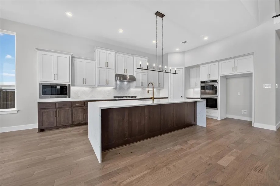 Single Family Residence For Sale in Denton County , 971 Fallkirk Drive, Prosper, Texas 75078, 5 Bedroom, 6 Bathroom, 3 Garage spaces, 4,231 Sqft, built in 2026, mls#21279459, Real Estate Agent in Prosper, Homes For Sale in Denton county, Homes For Sale in Prosper, Realtor in Prosper Texas, Real Estate Brokerage Independent Realty Texas, Luminita Cordes Realtor