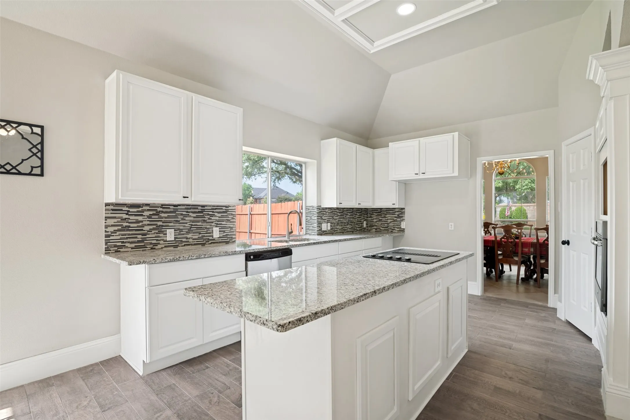 Single Family Residence For Sale in Collin County , 3631 Mackenzie Lane, Richardson, Texas 75082, 4 Bedroom, 3 Bathroom, 2 Garage spaces, 2,753 Sqft, built in 1994, mls#21279217, Real Estate Agent in Richardson, Homes For Sale in Collin county, Homes For Sale in Richardson, Realtor in Richardson Texas, Real Estate Brokerage Independent Realty Texas, Luminita Cordes Realtor
