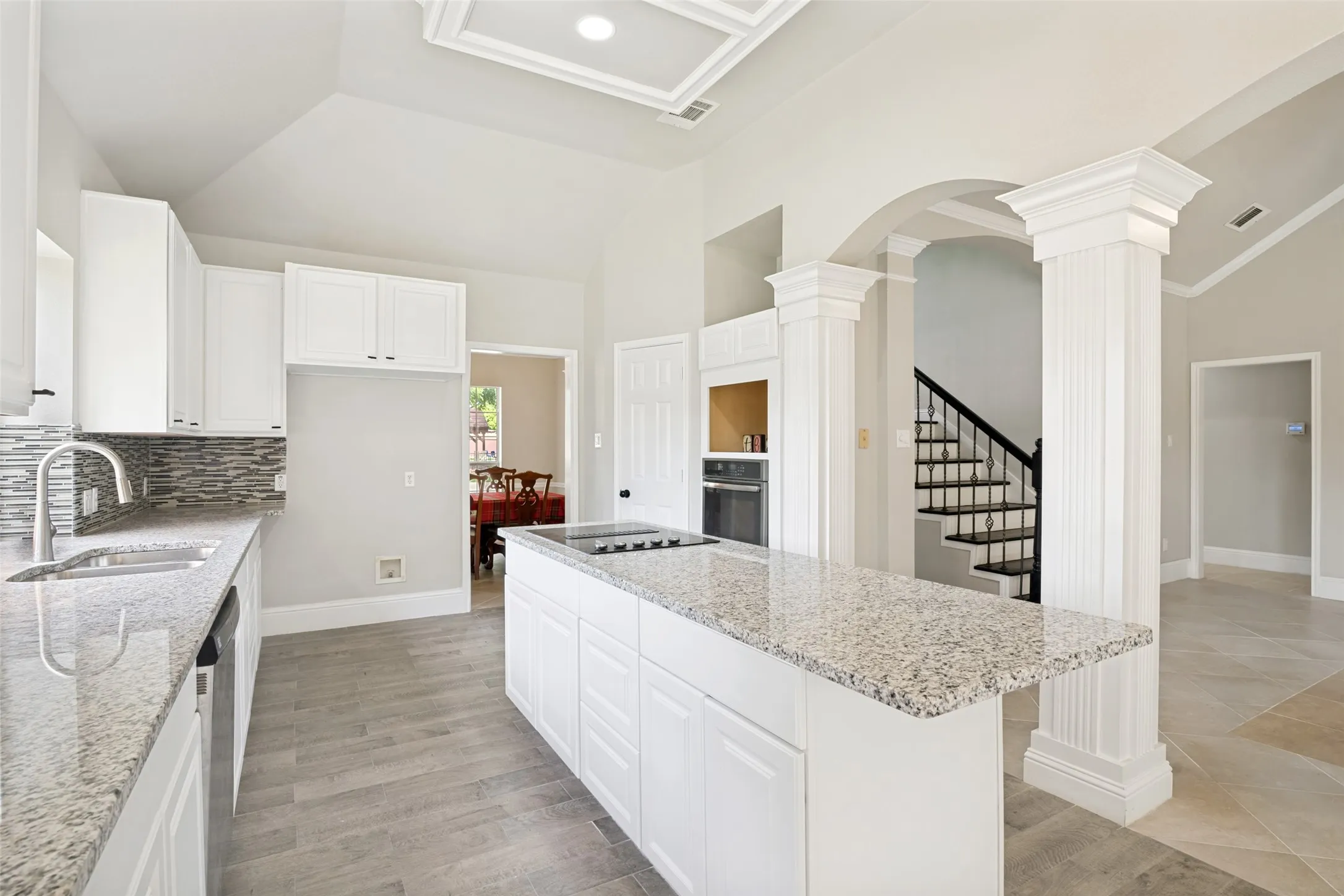 Single Family Residence For Sale in Collin County , 3631 Mackenzie Lane, Richardson, Texas 75082, 4 Bedroom, 3 Bathroom, 2 Garage spaces, 2,753 Sqft, built in 1994, mls#21279217, Real Estate Agent in Richardson, Homes For Sale in Collin county, Homes For Sale in Richardson, Realtor in Richardson Texas, Real Estate Brokerage Independent Realty Texas, Luminita Cordes Realtor