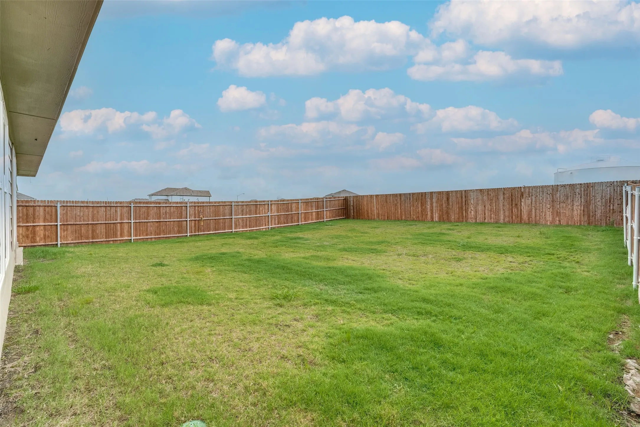 Spacious yard with privacy