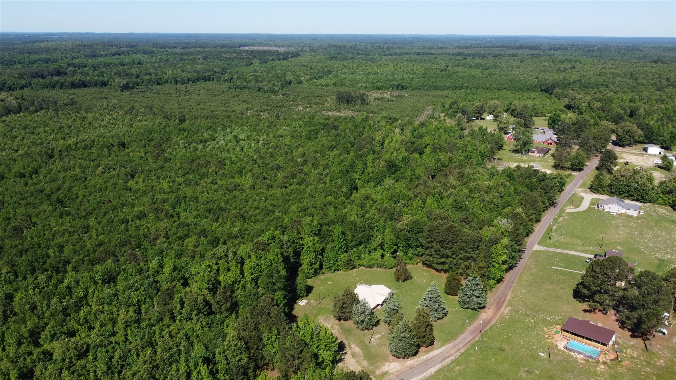 Single Family Residence For Sale in Cass County , 2388 County Road 4455, Bivins, Texas 75555, 4 Bedroom, 2 Bathroom, Garage spaces, 2,084 Sqft, built in 1970, mls#21279621, Real Estate Agent in Bivins, Homes For Sale in Cass county, Homes For Sale in Bivins, Realtor in Bivins Texas, Real Estate Brokerage Independent Realty Texas, Luminita Cordes Realtor