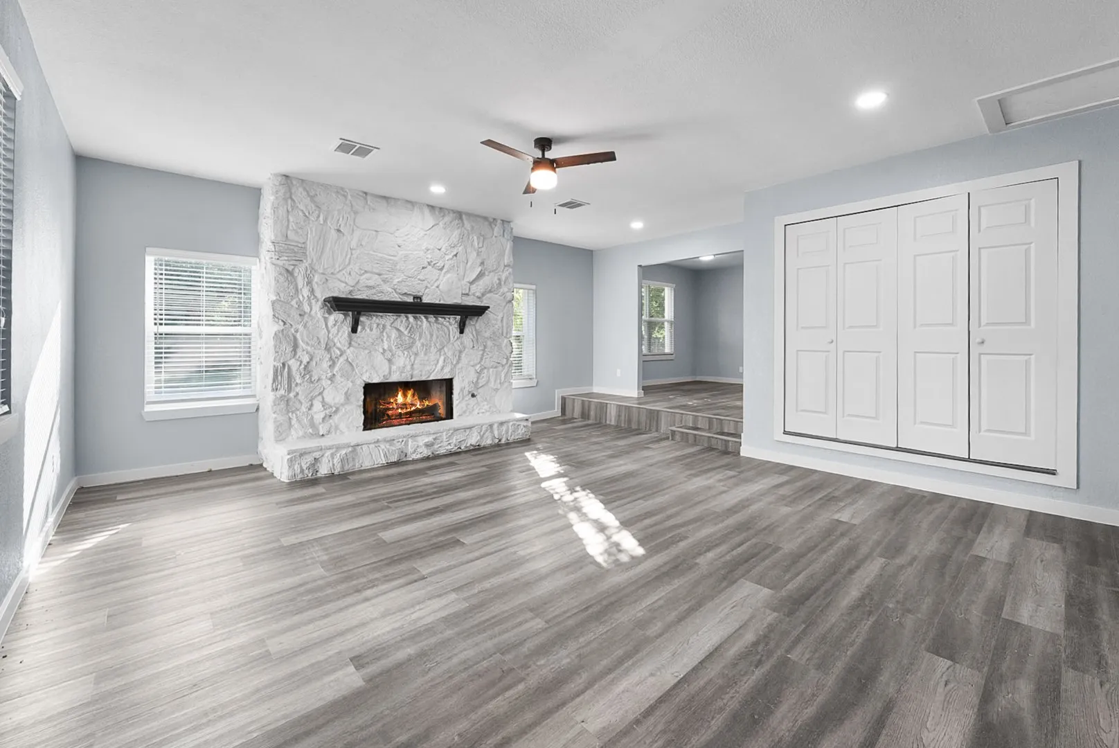 Single Family Residence For Sale in Collin County , 1425 Oakhill Drive, Plano, Texas 75075, 3 Bedroom, 2 Bathroom, 2 Garage spaces, 1,727 Sqft, built in 1963, mls#21279623, Real Estate Agent in Plano, Homes For Sale in Collin county, Homes For Sale in Plano, Realtor in Plano Texas, Real Estate Brokerage Independent Realty Texas, Luminita Cordes Realtor