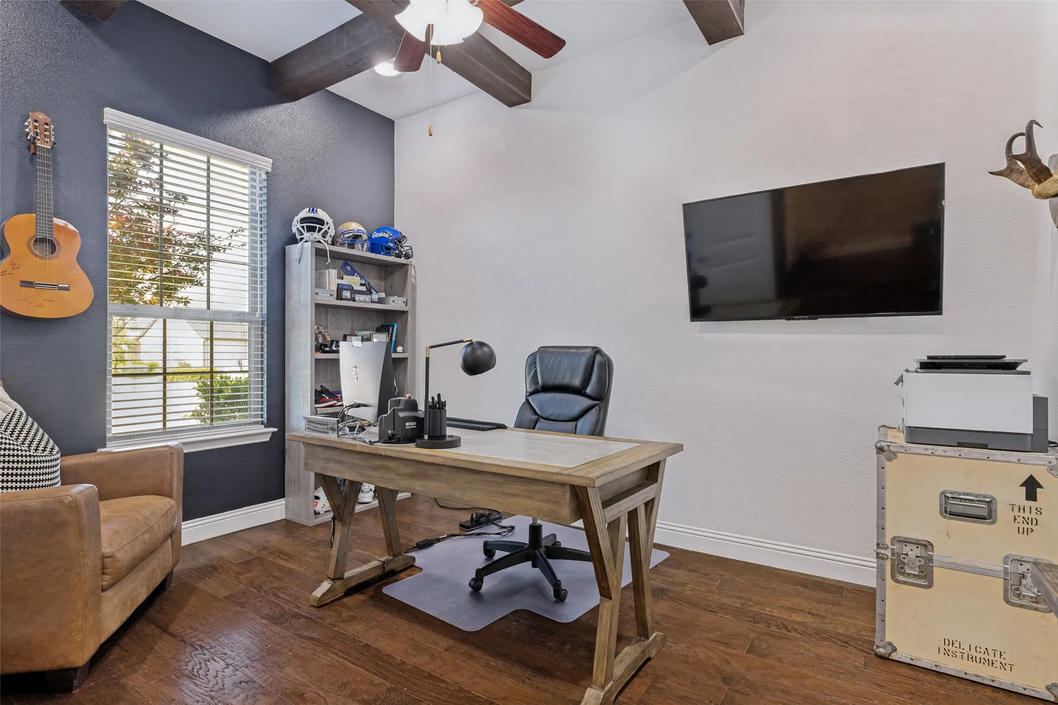 Single Family Residence For Sale in Grayson County , 1212 Karsten Ridge Pass, Gunter, Texas 75058, 5 Bedroom, 4 Bathroom, 3 Garage spaces, 4,279 Sqft, built in 2016, mls#21274551, Real Estate Agent in Gunter, Homes For Sale in Grayson county, Homes For Sale in Gunter, Realtor in Gunter Texas, Real Estate Brokerage Independent Realty Texas, Luminita Cordes Realtor