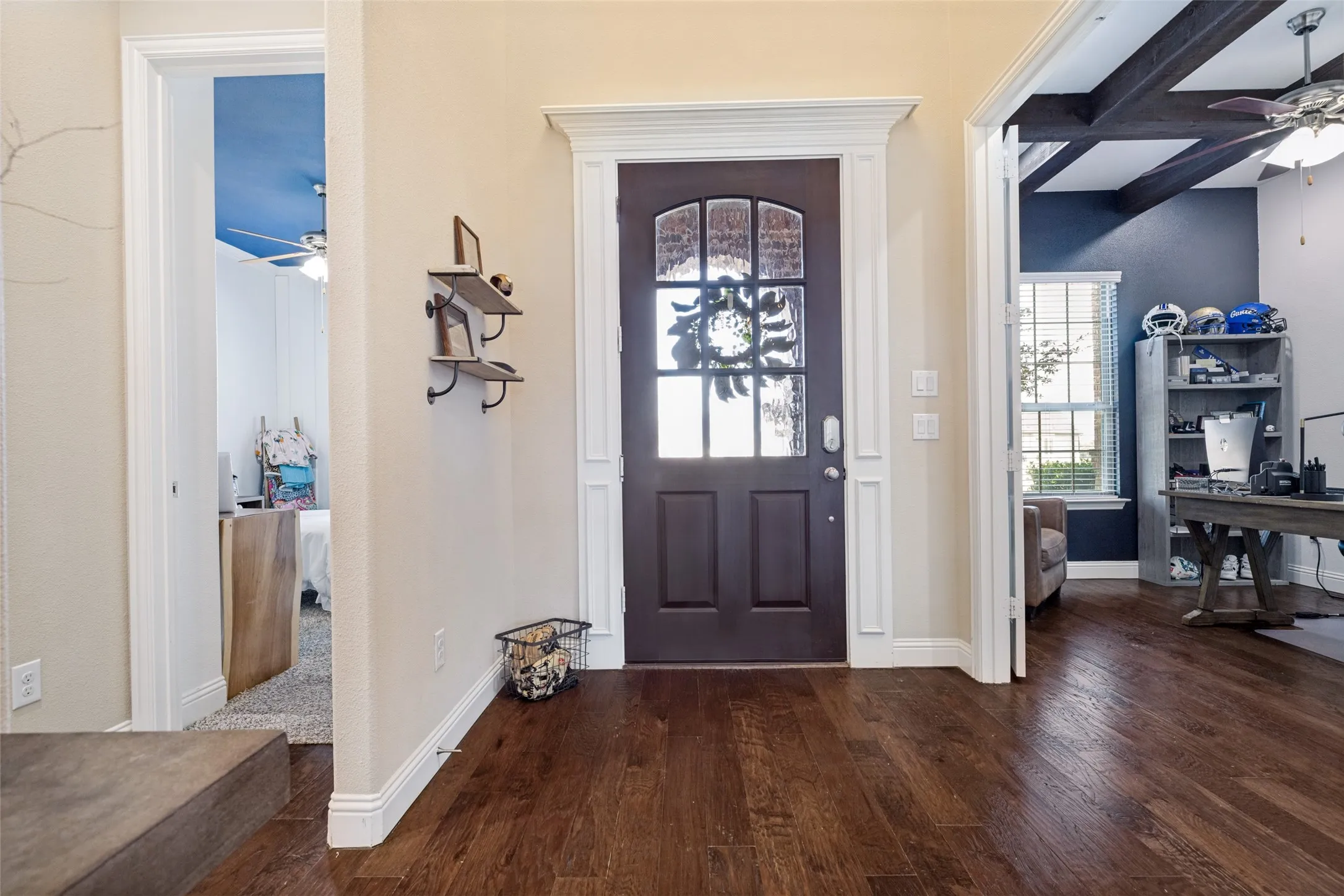 Single Family Residence For Sale in Grayson County , 1212 Karsten Ridge Pass, Gunter, Texas 75058, 5 Bedroom, 4 Bathroom, 3 Garage spaces, 4,279 Sqft, built in 2016, mls#21274551, Real Estate Agent in Gunter, Homes For Sale in Grayson county, Homes For Sale in Gunter, Realtor in Gunter Texas, Real Estate Brokerage Independent Realty Texas, Luminita Cordes Realtor