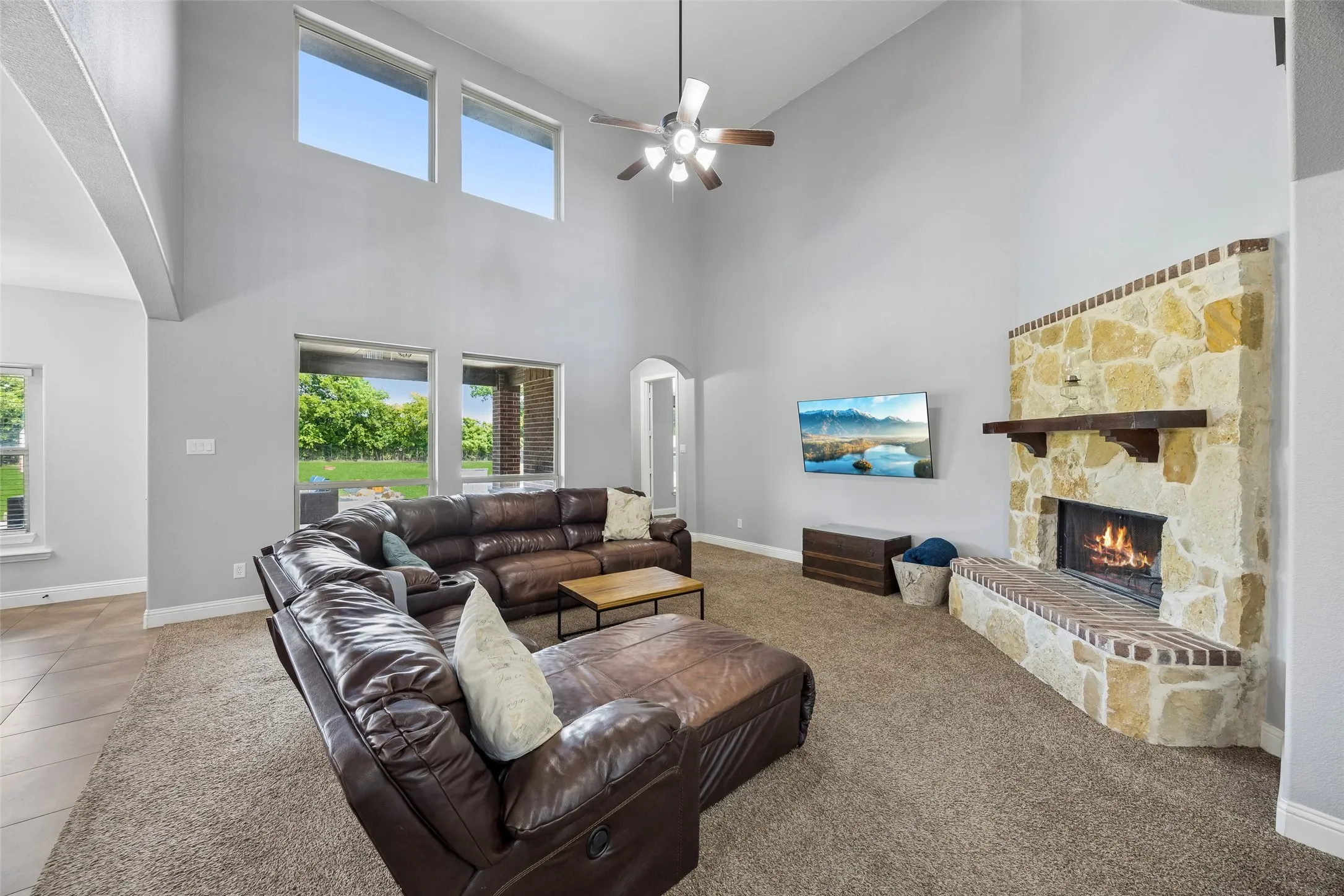 Single Family Residence For Sale in Ellis County , 1310 Billingsley Drive, Waxahachie, Texas 75167, 5 Bedroom, 4 Bathroom, 3 Garage spaces, 3,984 Sqft, built in 2017, mls#21277974, Real Estate Agent in Waxahachie, Homes For Sale in Ellis county, Homes For Sale in Waxahachie, Realtor in Waxahachie Texas, Real Estate Brokerage Independent Realty Texas, Luminita Cordes Realtor