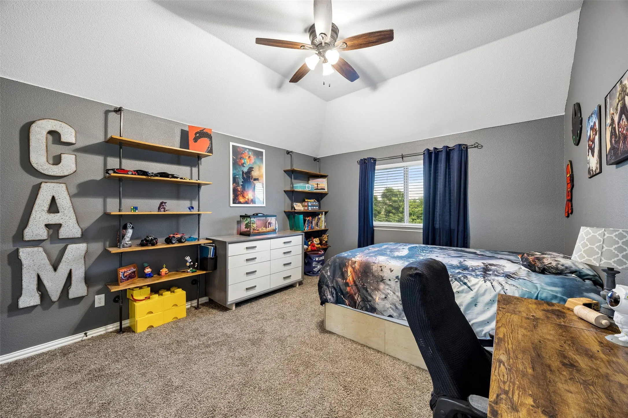 Single Family Residence For Sale in Ellis County , 1310 Billingsley Drive, Waxahachie, Texas 75167, 5 Bedroom, 4 Bathroom, 3 Garage spaces, 3,984 Sqft, built in 2017, mls#21277974, Real Estate Agent in Waxahachie, Homes For Sale in Ellis county, Homes For Sale in Waxahachie, Realtor in Waxahachie Texas, Real Estate Brokerage Independent Realty Texas, Luminita Cordes Realtor