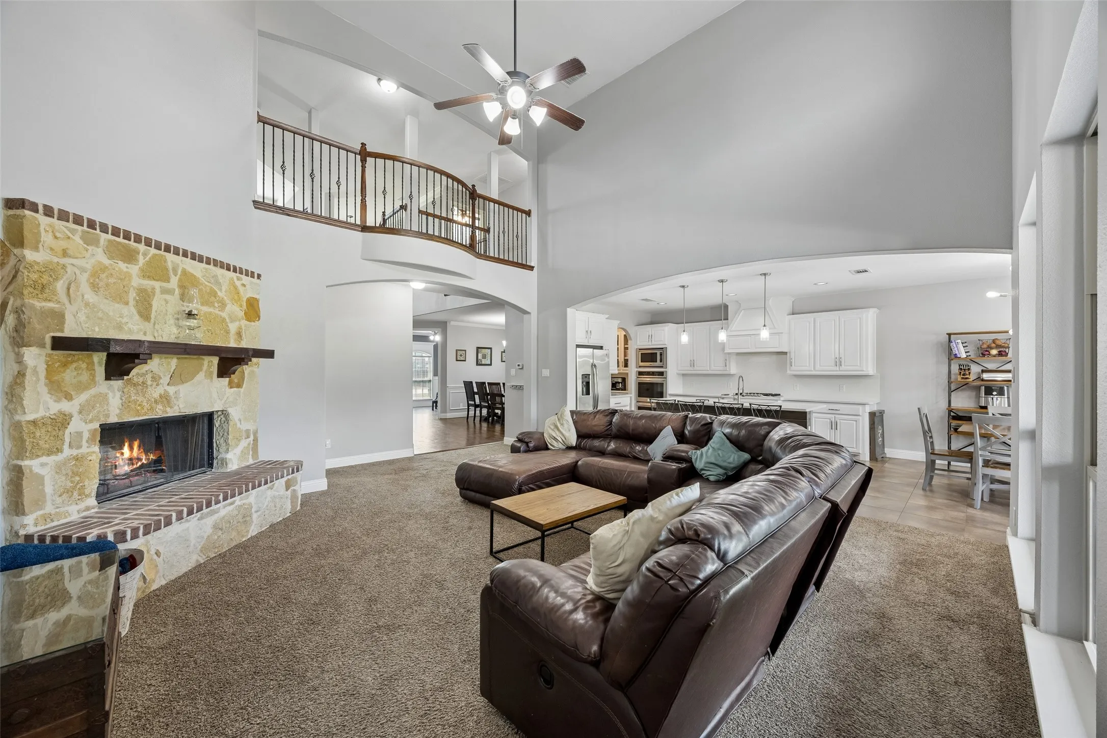 Single Family Residence For Sale in Ellis County , 1310 Billingsley Drive, Waxahachie, Texas 75167, 5 Bedroom, 4 Bathroom, 3 Garage spaces, 3,984 Sqft, built in 2017, mls#21277974, Real Estate Agent in Waxahachie, Homes For Sale in Ellis county, Homes For Sale in Waxahachie, Realtor in Waxahachie Texas, Real Estate Brokerage Independent Realty Texas, Luminita Cordes Realtor