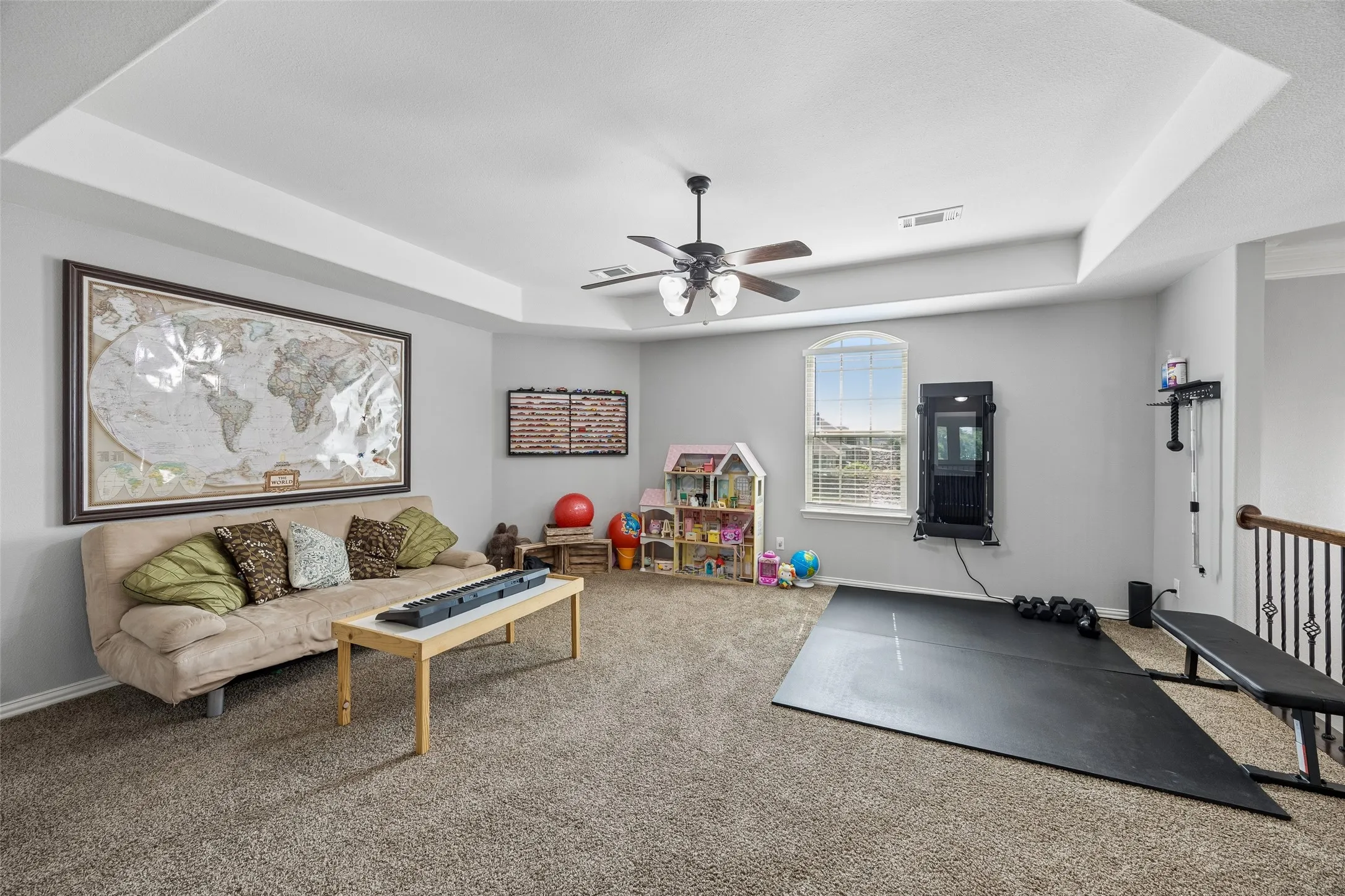 Single Family Residence For Sale in Ellis County , 1310 Billingsley Drive, Waxahachie, Texas 75167, 5 Bedroom, 4 Bathroom, 3 Garage spaces, 3,984 Sqft, built in 2017, mls#21277974, Real Estate Agent in Waxahachie, Homes For Sale in Ellis county, Homes For Sale in Waxahachie, Realtor in Waxahachie Texas, Real Estate Brokerage Independent Realty Texas, Luminita Cordes Realtor