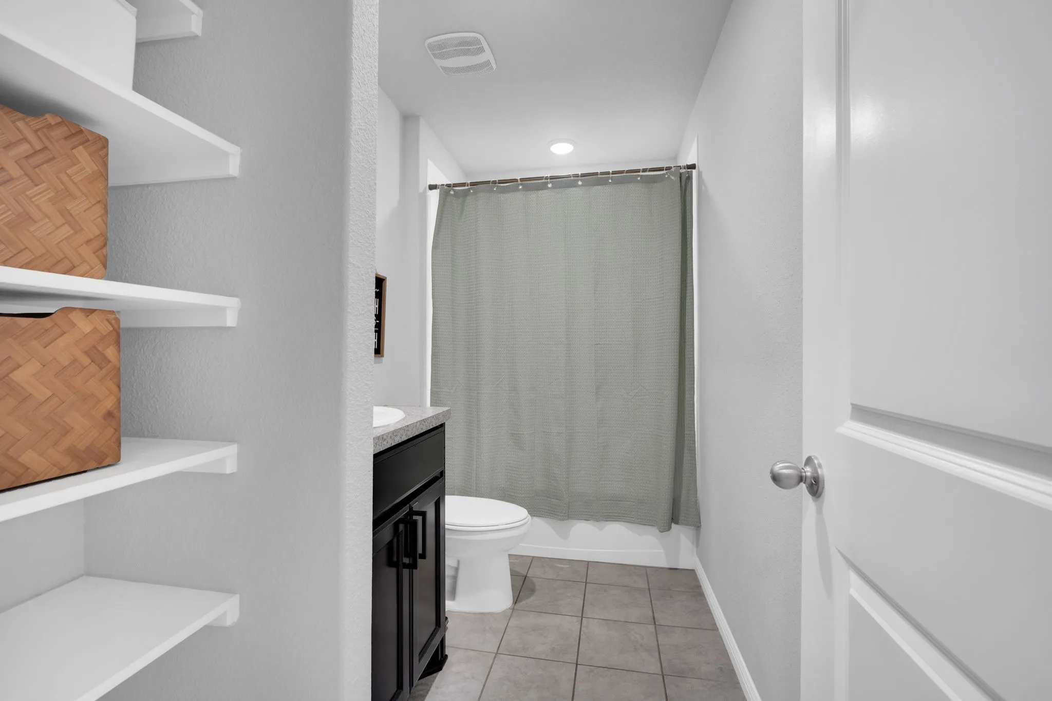 Single Family Residence For Sale in Denton County , 16620 Portage Street, Justin, Texas 76247, 4 Bedroom, 2 Bathroom, 2 Garage spaces, 1,738 Sqft, built in 2022, mls#21278372, Real Estate Agent in Justin, Homes For Sale in Denton county, Homes For Sale in Justin, Realtor in Justin Texas, Real Estate Brokerage Independent Realty Texas, Luminita Cordes Realtor