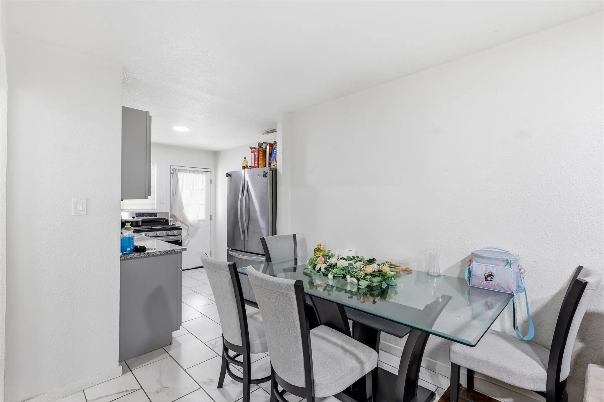 Single Family Residence For Sale in Dallas County , 1306 Stone Drive, Irving, Texas 75061, 4 Bedrooms, 2 Bathrooms, Garage spaces, 1,220 Sqft, built in 1952, Price $314,999, mls#21279649, Real Estate Agent in Irving, Homes For Sale in Dallas county, Homes For Sale in Irving, Realtor in Irving Texas, Real Estate Brokerage Independent Realty Texas, Luminita Cordes Realtor