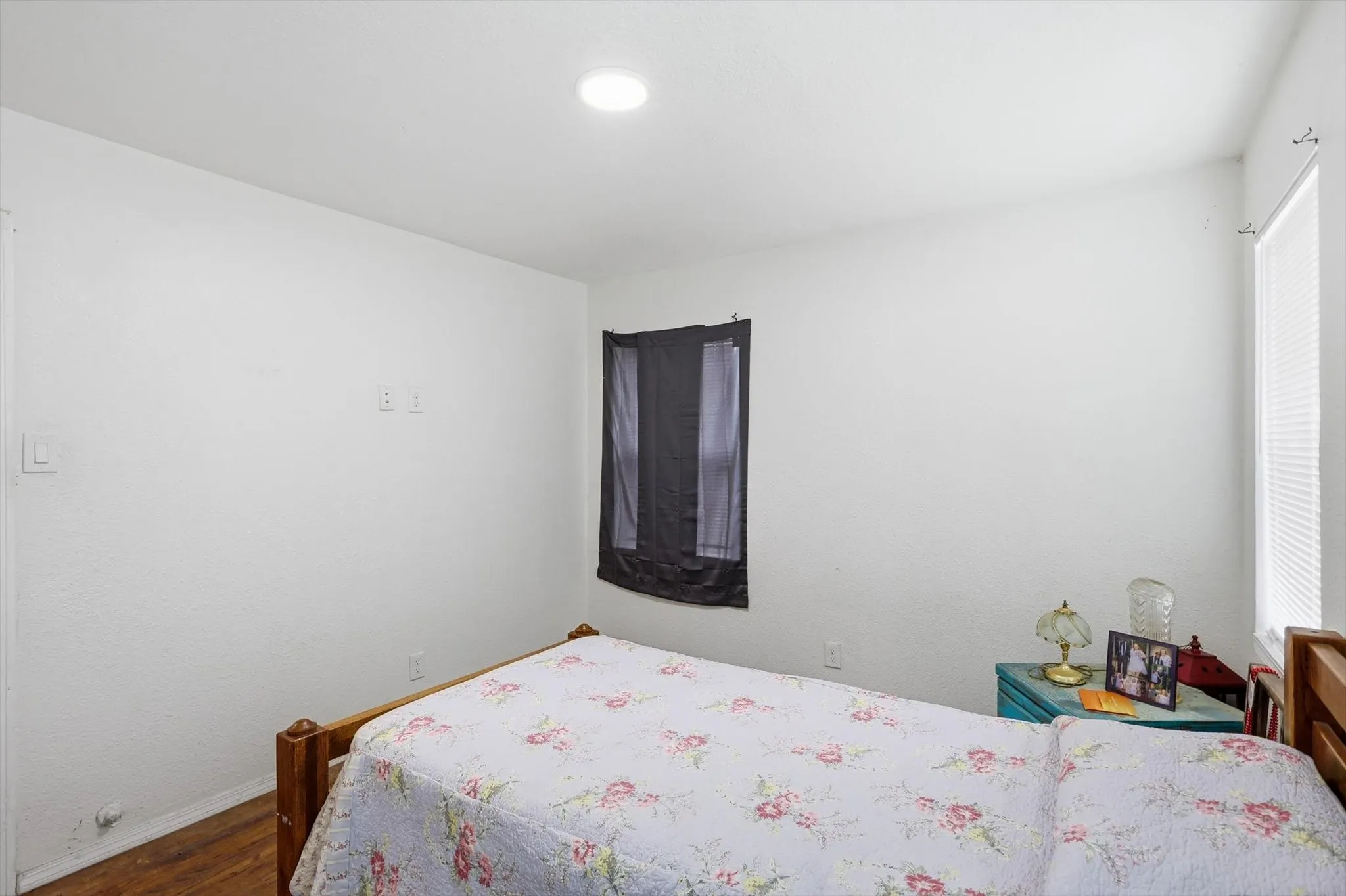 Single Family Residence For Sale in Dallas County , 1306 Stone Drive, Irving, Texas 75061, 4 Bedrooms, 2 Bathrooms, Garage spaces, 1,220 Sqft, built in 1952, Price $314,999, mls#21279649, Real Estate Agent in Irving, Homes For Sale in Dallas county, Homes For Sale in Irving, Realtor in Irving Texas, Real Estate Brokerage Independent Realty Texas, Luminita Cordes Realtor