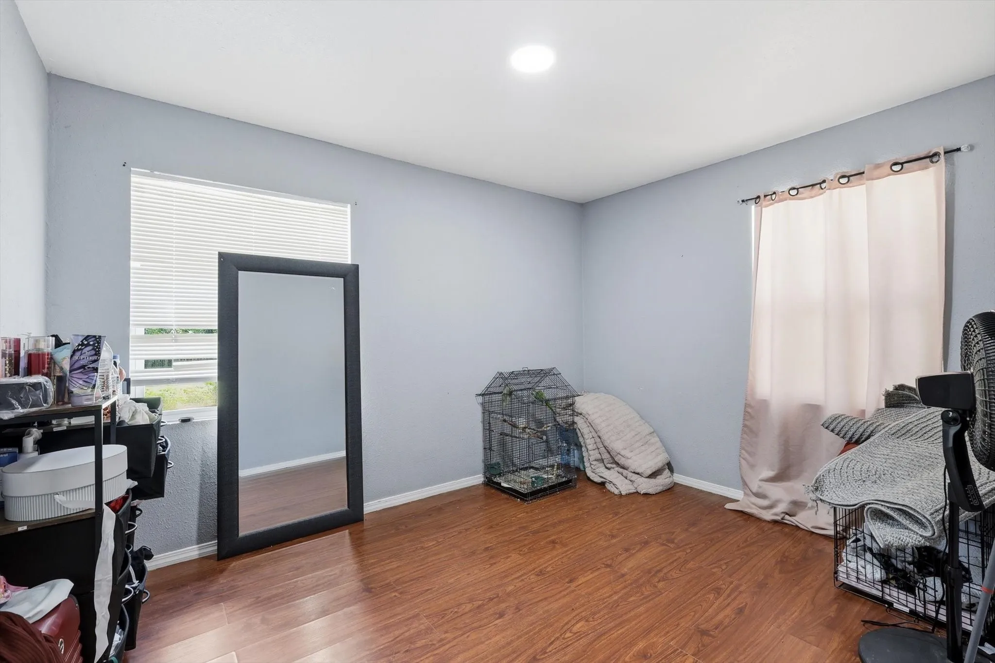 Single Family Residence For Sale in Dallas County , 1307 Stone Drive, Irving, Texas 75061, 4 Bedrooms, 2 Bathrooms, Garage spaces, 1,220 Sqft, built in 1952, Price $314,999, mls#21279655, Real Estate Agent in Irving, Homes For Sale in Dallas county, Homes For Sale in Irving, Realtor in Irving Texas, Real Estate Brokerage Independent Realty Texas, Luminita Cordes Realtor