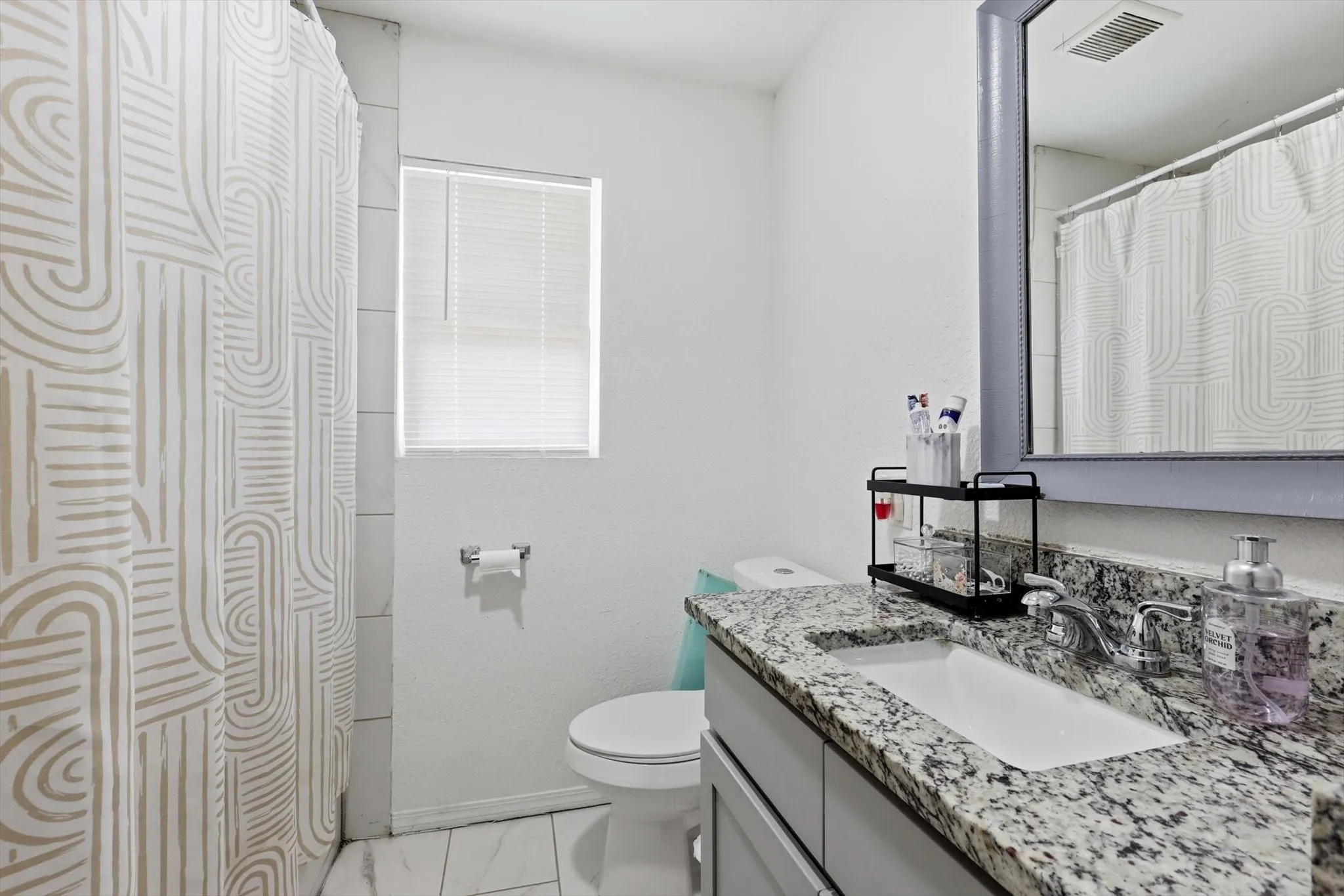 Single Family Residence For Sale in Dallas County , 1307 Stone Drive, Irving, Texas 75061, 4 Bedrooms, 2 Bathrooms, Garage spaces, 1,220 Sqft, built in 1952, Price $314,999, mls#21279655, Real Estate Agent in Irving, Homes For Sale in Dallas county, Homes For Sale in Irving, Realtor in Irving Texas, Real Estate Brokerage Independent Realty Texas, Luminita Cordes Realtor