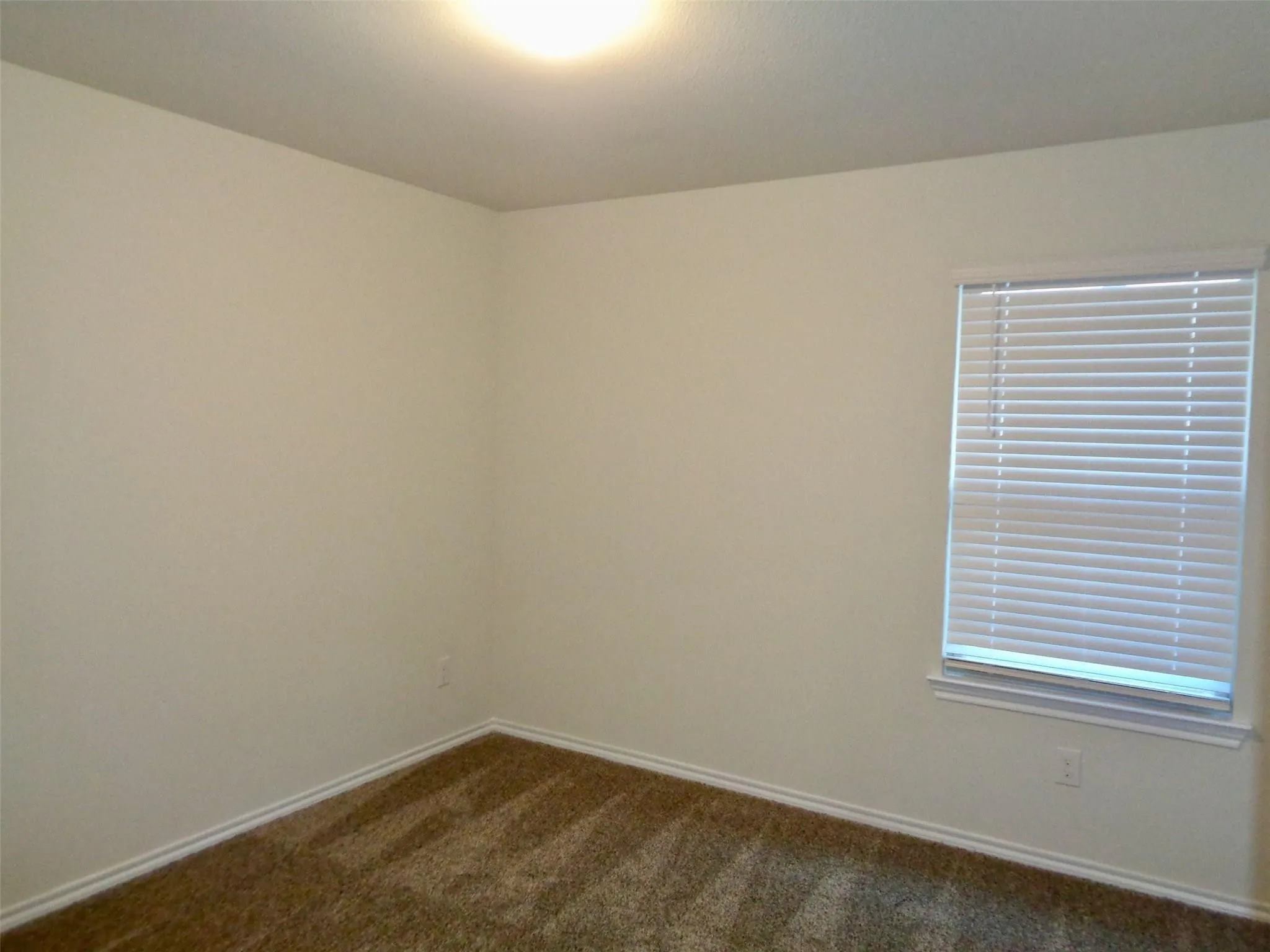 Single Family Residence For Rent in Collin County , 1806 Yale Street, Farmersville, Texas 75442, 4 Bedroom, 2 Bathroom, 2 Garage spaces, 1,650 Sqft, built in 2019, mls#21279659, Real Estate Agent in Farmersville, Homes For Rent in Collin county, Homes For Rent in Farmersville, Realtor in Farmersville Texas, Real Estate Brokerage Independent Realty Texas, Luminita Cordes Realtor