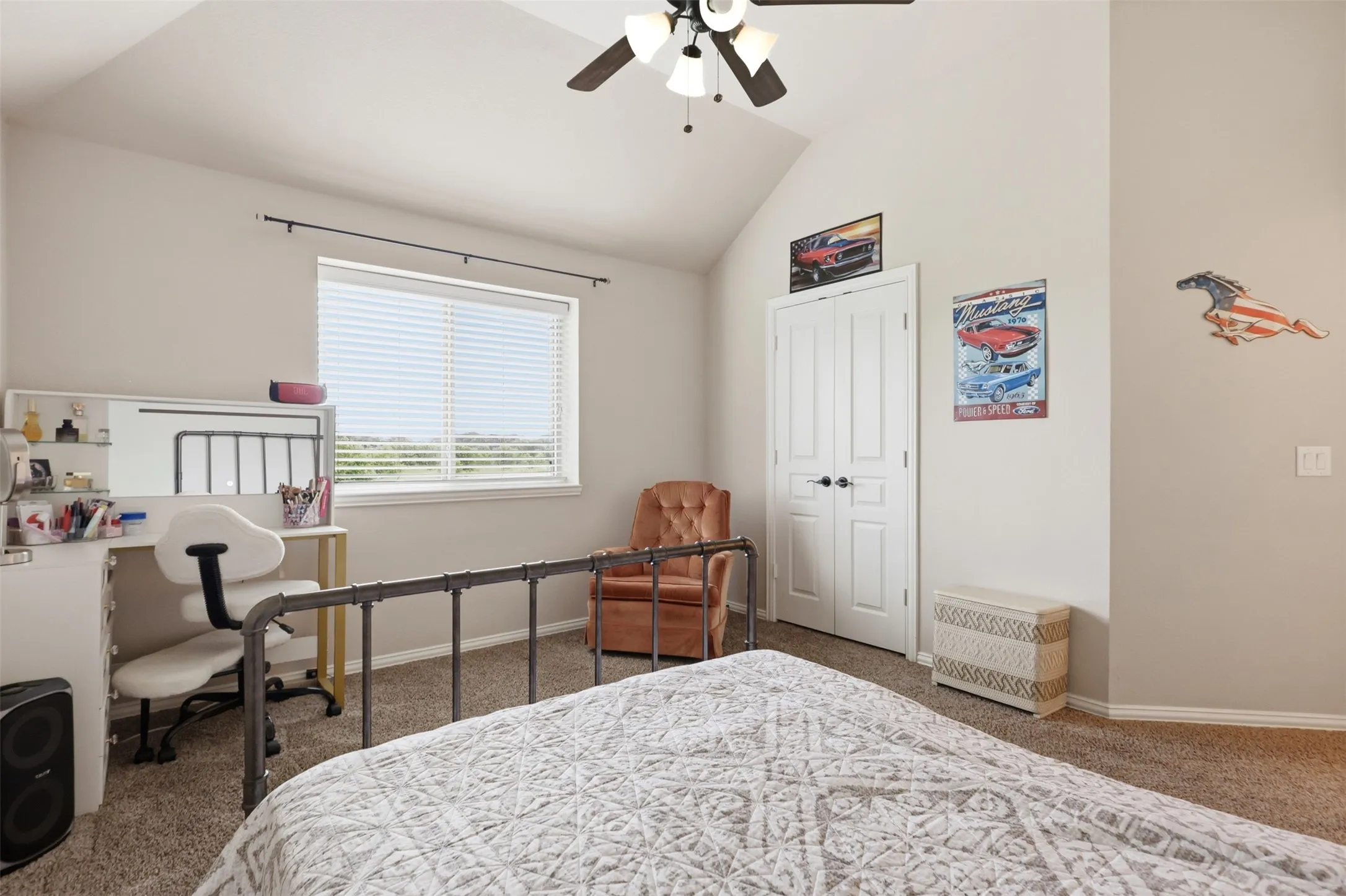 Single Family Residence For Sale in Johnson County , 1385 Litchfield Lane, Burleson, Texas 76028, 4 Bedroom, 3 Bathroom, 3 Garage spaces, 2,791 Sqft, built in 2016, mls#21277472, Real Estate Agent in Burleson, Homes For Sale in Johnson county, Homes For Sale in Burleson, Realtor in Burleson Texas, Real Estate Brokerage Independent Realty Texas, Luminita Cordes Realtor