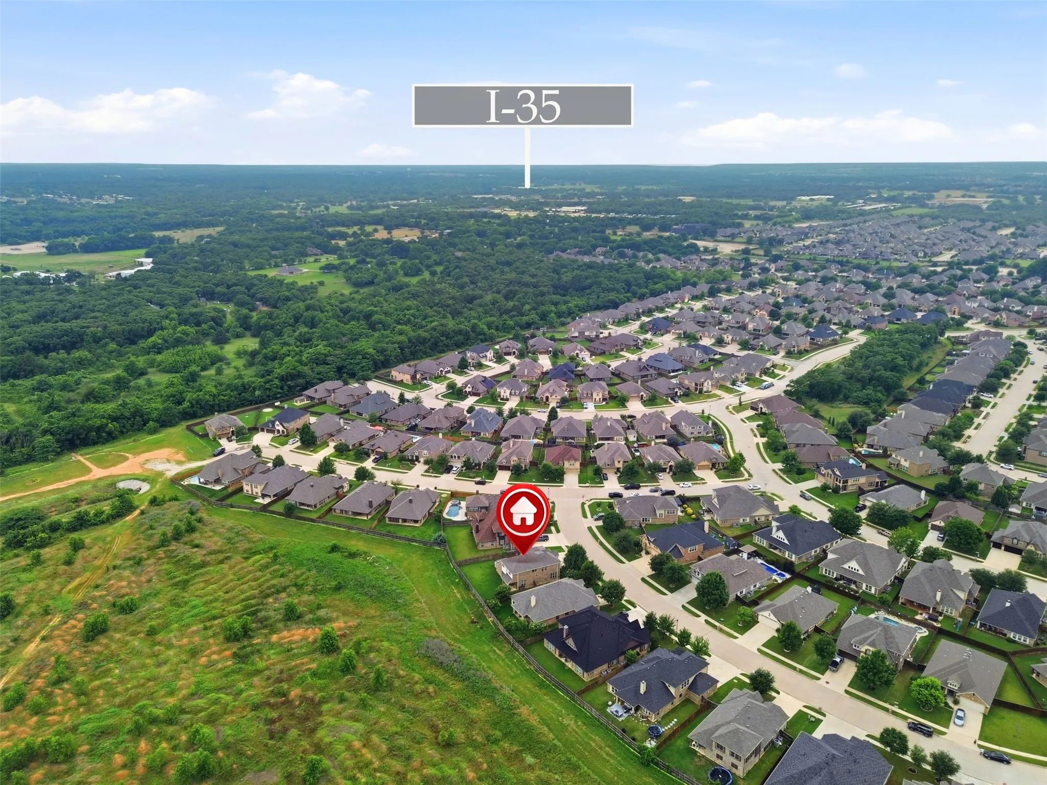 Single Family Residence For Sale in Johnson County , 1385 Litchfield Lane, Burleson, Texas 76028, 4 Bedroom, 3 Bathroom, 3 Garage spaces, 2,791 Sqft, built in 2016, mls#21277472, Real Estate Agent in Burleson, Homes For Sale in Johnson county, Homes For Sale in Burleson, Realtor in Burleson Texas, Real Estate Brokerage Independent Realty Texas, Luminita Cordes Realtor