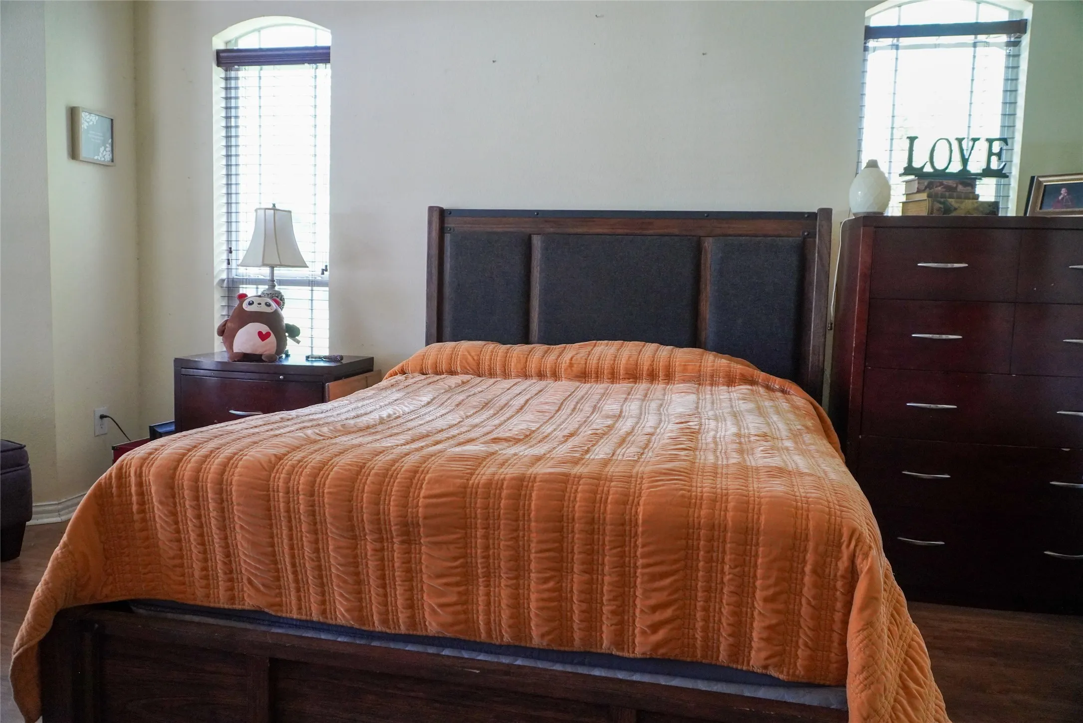 Single Family Residence For Sale in Johnson County , 404 E Oakdale Street, Keene, Texas 76059, 3 Bedrooms, 2 Bathrooms, Garage spaces, 1,514 Sqft, built in 2004, Price $360,000, mls#21279678, Real Estate Agent in Keene, Homes For Sale in Johnson county, Homes For Sale in Keene, Realtor in Keene Texas, Real Estate Brokerage Independent Realty Texas, Luminita Cordes Realtor