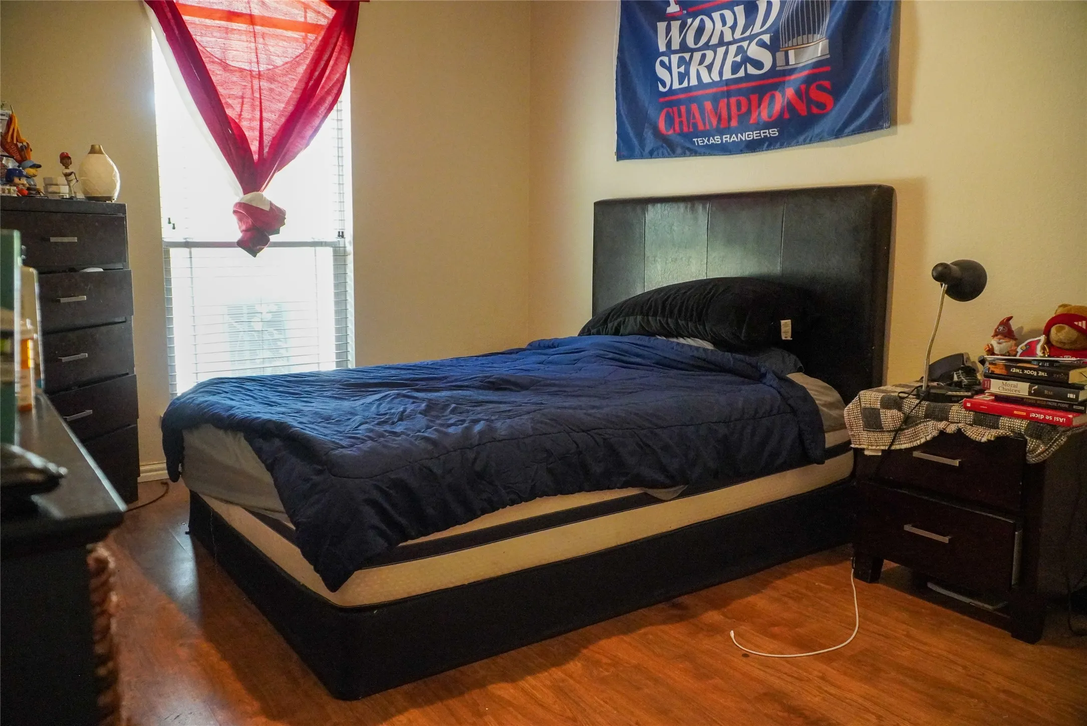 Single Family Residence For Sale in Johnson County , 404 E Oakdale Street, Keene, Texas 76059, 3 Bedrooms, 2 Bathrooms, Garage spaces, 1,514 Sqft, built in 2004, Price $360,000, mls#21279678, Real Estate Agent in Keene, Homes For Sale in Johnson county, Homes For Sale in Keene, Realtor in Keene Texas, Real Estate Brokerage Independent Realty Texas, Luminita Cordes Realtor