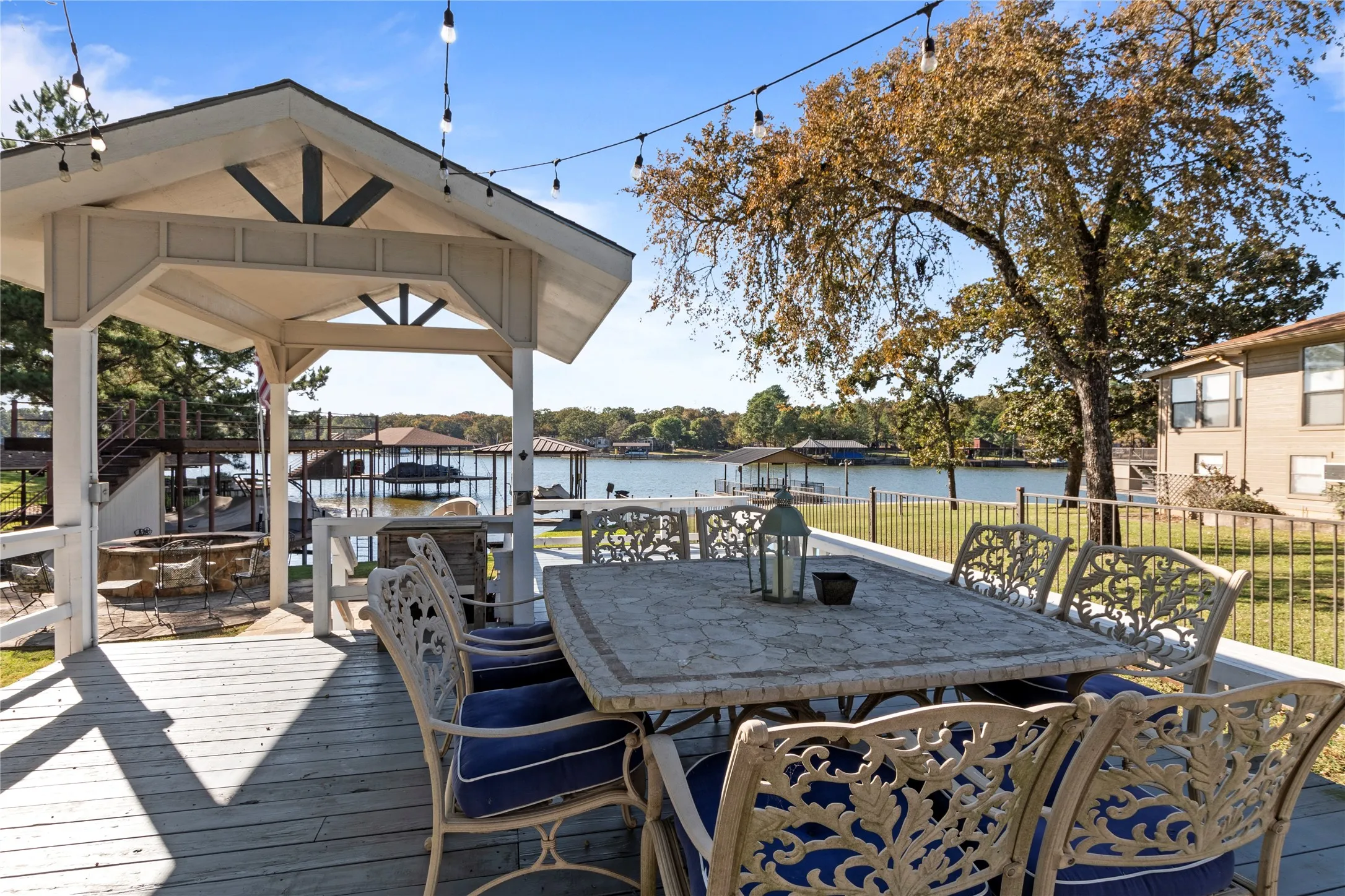 Expansive open pa overlooking the lake
