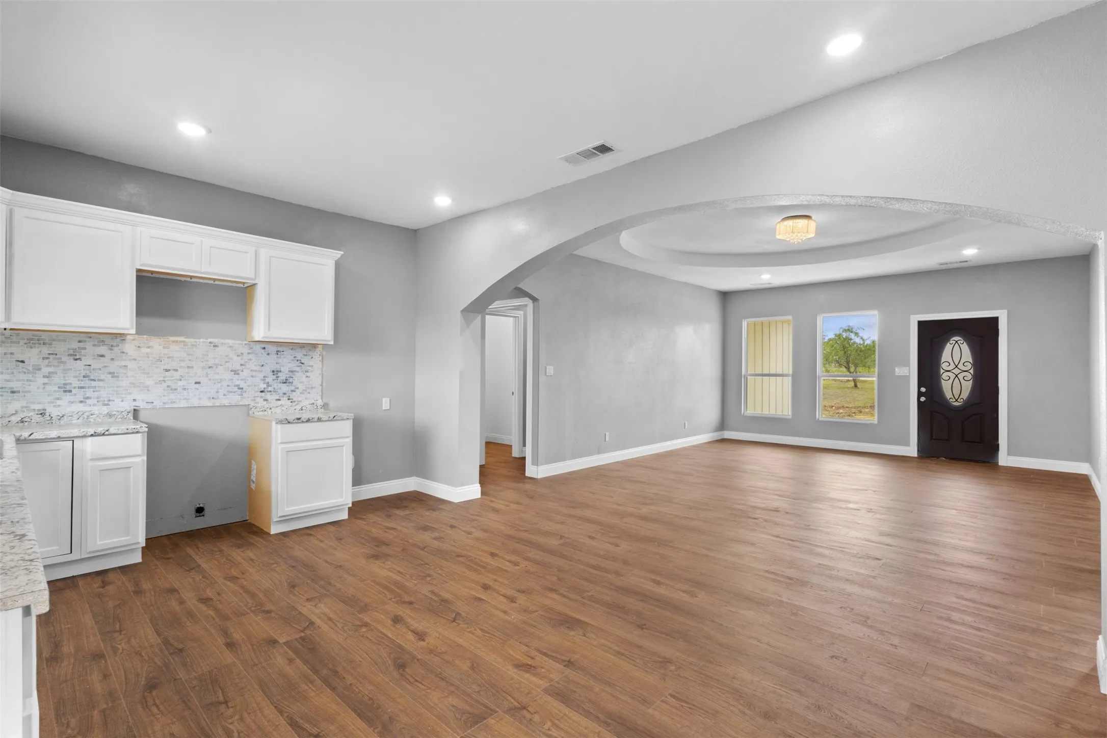 Single Family Residence For Sale in Navarro County , 7074 NE County Rd 1050, Rice, Texas 75155, 3 Bedroom, 2 Bathroom, 2 Garage spaces, 1,416 Sqft, built in 2026, mls#21279701, Real Estate Agent in Rice, Homes For Sale in Navarro county, Homes For Sale in Rice, Realtor in Rice Texas, Real Estate Brokerage Independent Realty Texas, Luminita Cordes Realtor
