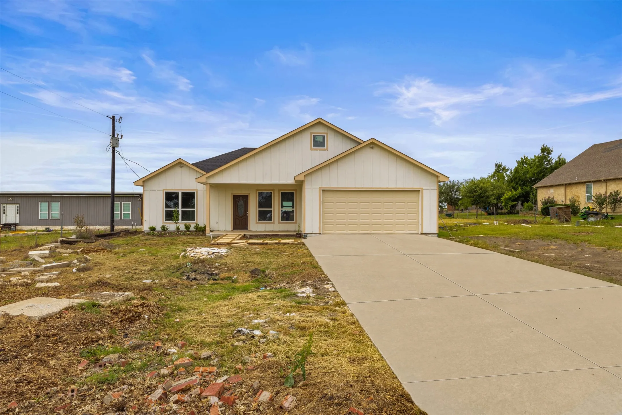 Single Family Residence For Sale in Navarro County , 7074 NE County Rd 1050, Rice, Texas 75155, 3 Bedroom, 2 Bathroom, 2 Garage spaces, 1,416 Sqft, built in 2026, mls#21279701, Real Estate Agent in Rice, Homes For Sale in Navarro county, Homes For Sale in Rice, Realtor in Rice Texas, Real Estate Brokerage Independent Realty Texas, Luminita Cordes Realtor
