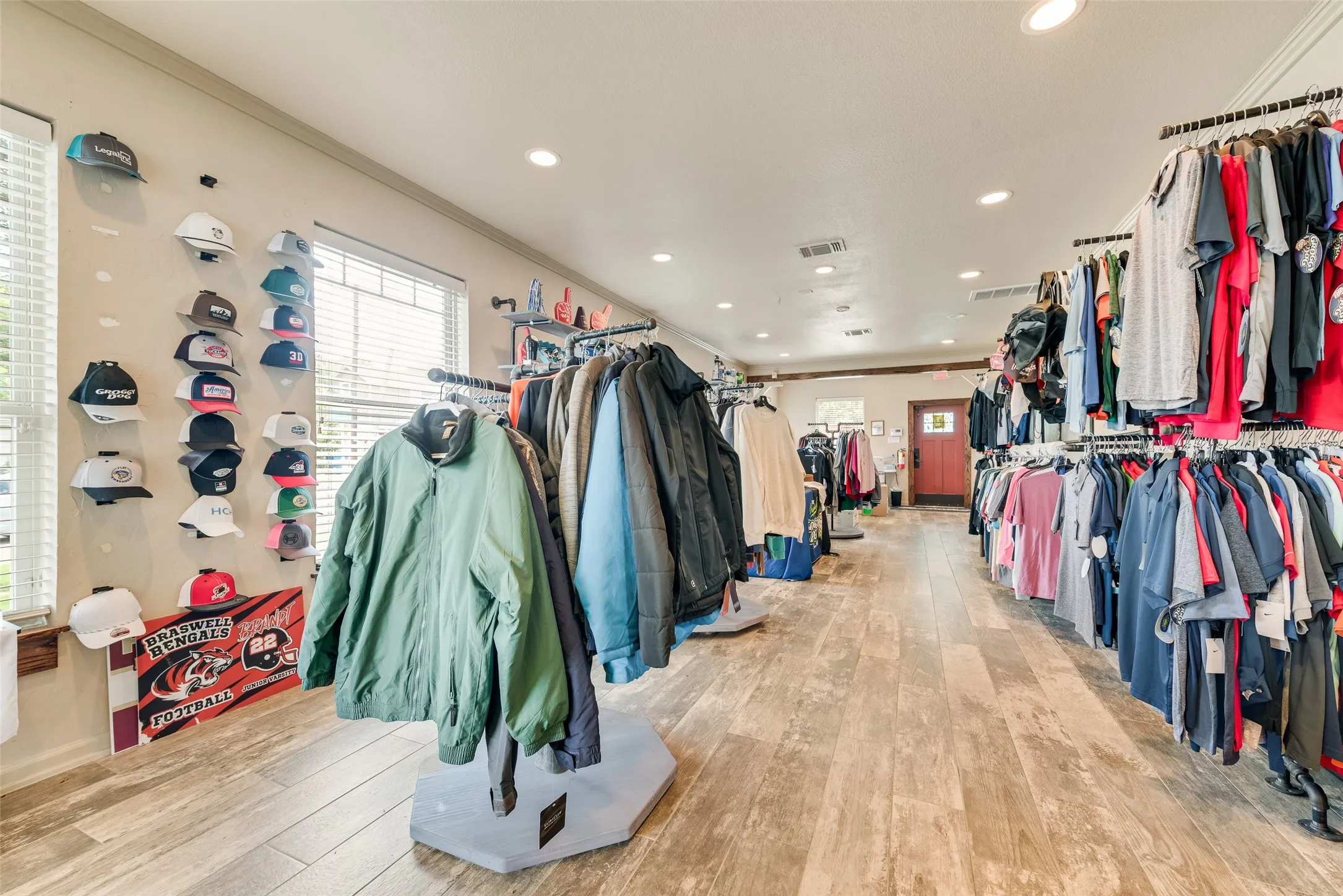 Retail For Sale in Collin County , 7510 Main Street, Frisco, Texas 75033, 0, 0, Garage spaces, 0 Sqft, built in 1948, mls#21278585, Real Estate Agent in Frisco, Homes For Sale in Collin county, Homes For Sale in Frisco, Realtor in Frisco Texas, Real Estate Brokerage Independent Realty Texas, Luminita Cordes Realtor