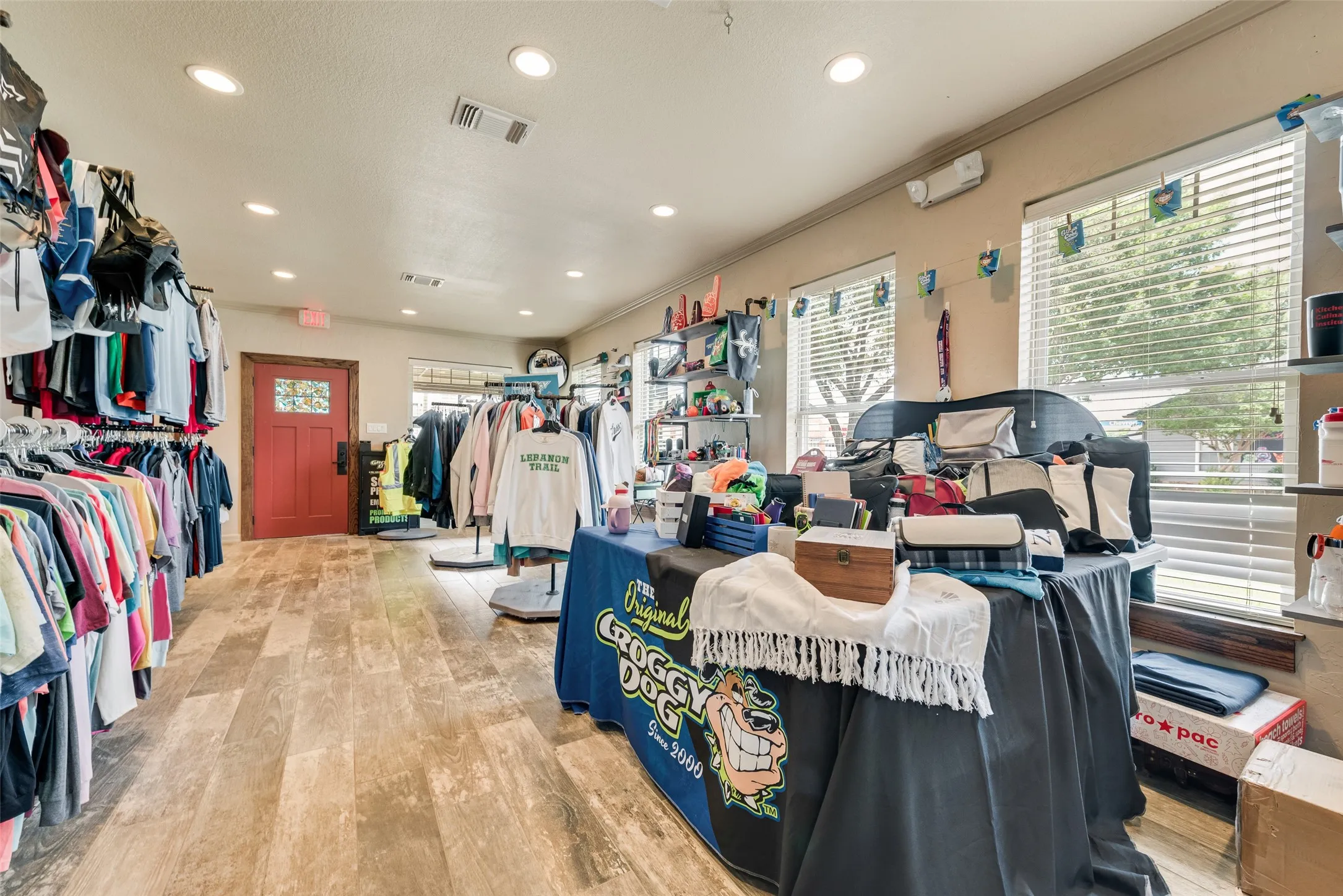 Retail For Sale in Collin County , 7510 Main Street, Frisco, Texas 75033, 0, 0, Garage spaces, 0 Sqft, built in 1948, mls#21278585, Real Estate Agent in Frisco, Homes For Sale in Collin county, Homes For Sale in Frisco, Realtor in Frisco Texas, Real Estate Brokerage Independent Realty Texas, Luminita Cordes Realtor
