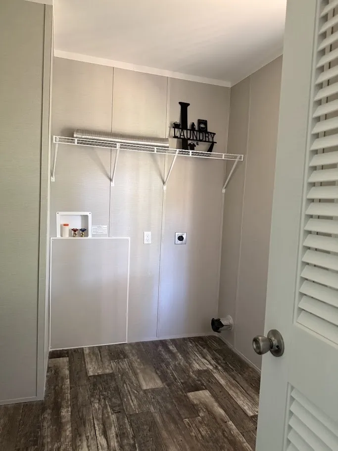 Manufactured Home For Sale in Tarrant County , 1628 Pelican Court N, Pelican Bay, Texas 76020, 3 Bedroom, 2 Bathroom, Garage spaces, 1,387 Sqft, built in 2026, mls#21277334, Real Estate Agent in Pelican Bay, Homes For Sale in Tarrant county, Homes For Sale in Pelican Bay, Realtor in Pelican Bay Texas, Real Estate Brokerage Independent Realty Texas, Luminita Cordes Realtor