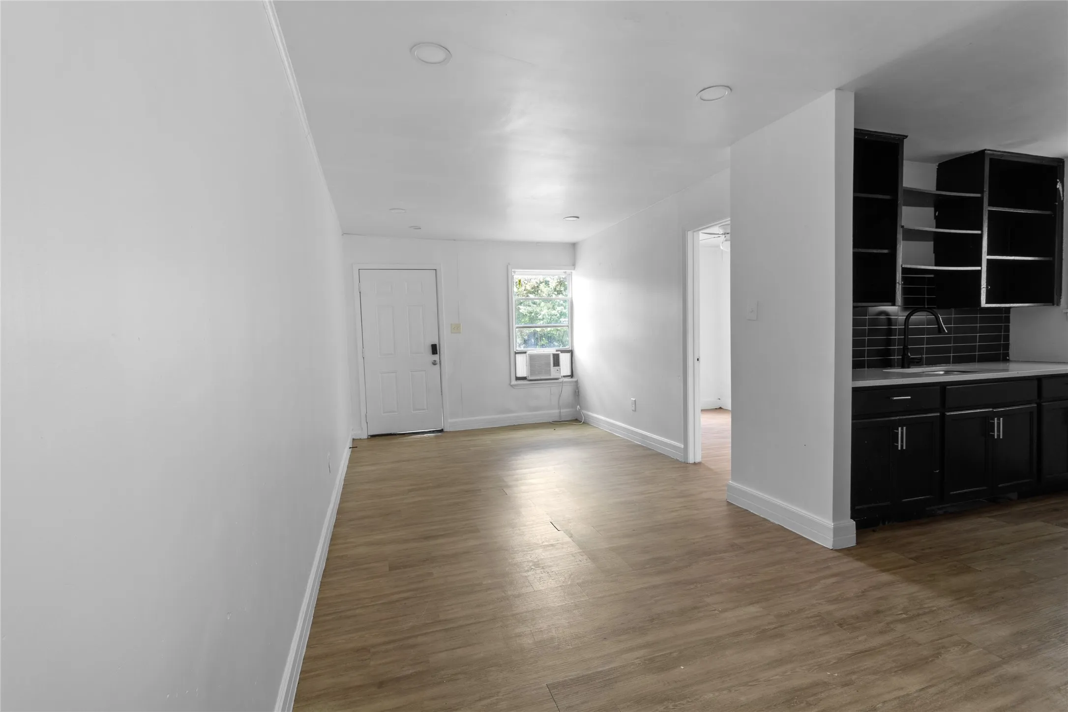 For Sale in Navarro County , 212 N 19th Street, Corsicana, Texas 75110, 12 Bedrooms, 6 Bathrooms, Garage spaces, 0 Sqft, built in 1940, Price $523,000, mls#21279735, Real Estate Agent in Corsicana, Homes For Sale in Navarro county, Homes For Sale in Corsicana, Realtor in Corsicana Texas, Real Estate Brokerage Independent Realty Texas, Luminita Cordes Realtor