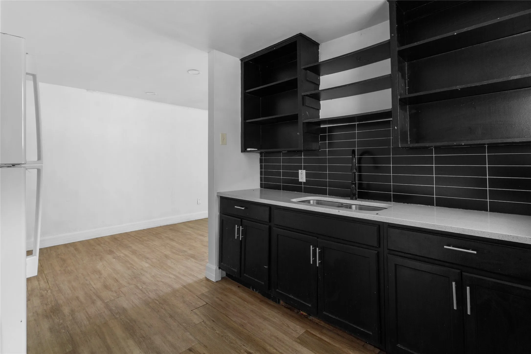 For Sale in Navarro County , 212 N 19th Street, Corsicana, Texas 75110, 12 Bedrooms, 6 Bathrooms, Garage spaces, 0 Sqft, built in 1940, Price $523,000, mls#21279735, Real Estate Agent in Corsicana, Homes For Sale in Navarro county, Homes For Sale in Corsicana, Realtor in Corsicana Texas, Real Estate Brokerage Independent Realty Texas, Luminita Cordes Realtor