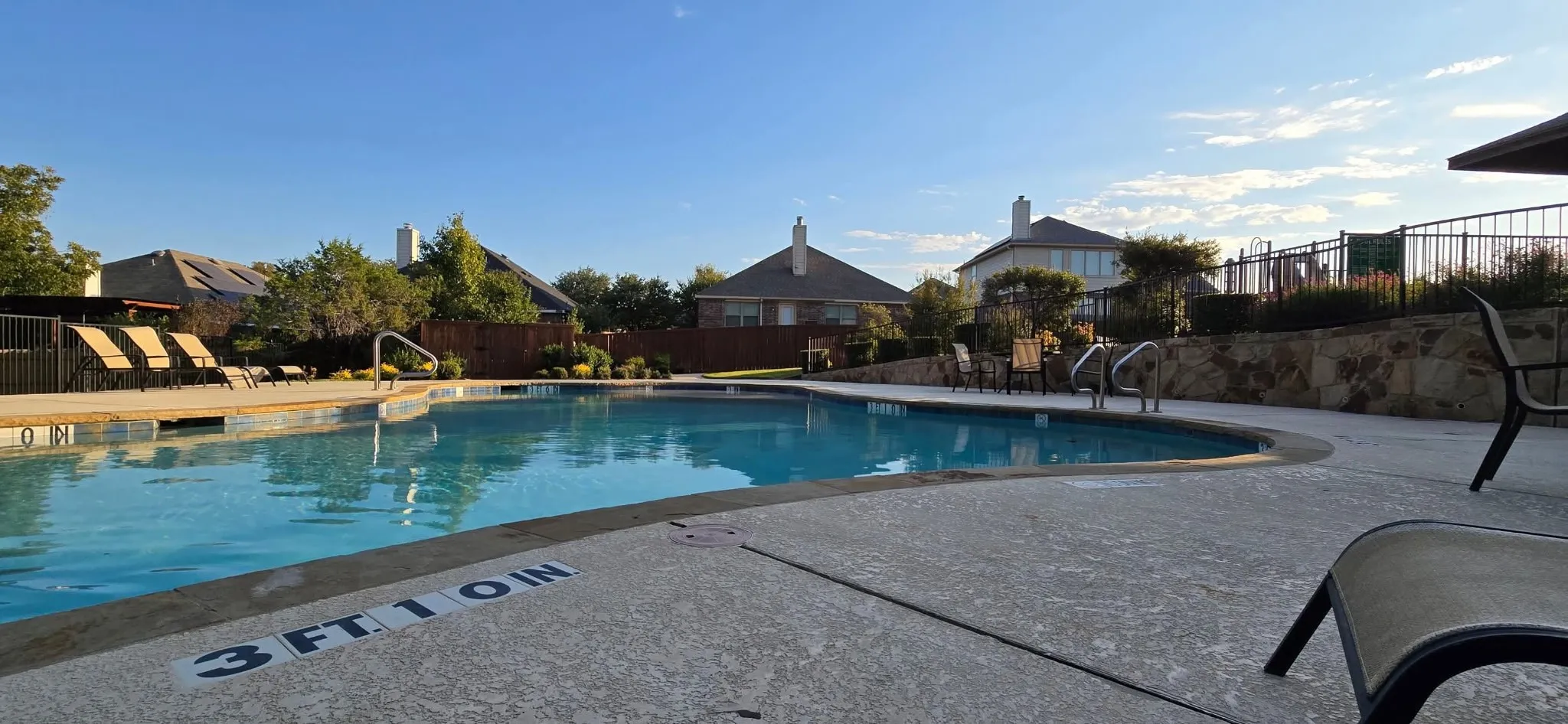 HOA is very affordable with only $400 a year dues and has a nice pool with chairs and recliners