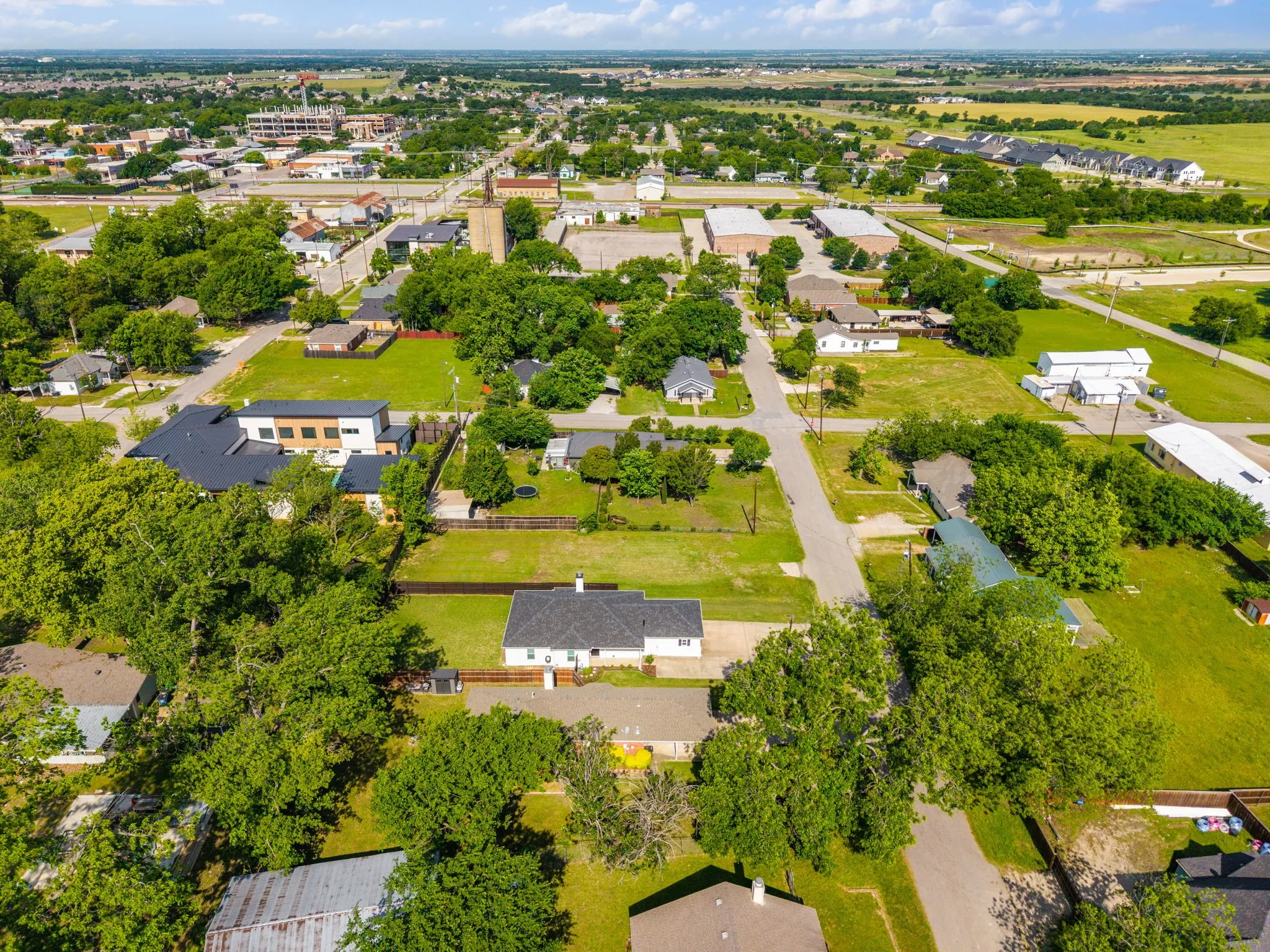Improved Land For Sale in Collin County , 405 E Maple Street, Celina, Texas 75009, 0, 0, Garage spaces, 0 Sqft, built in 1996, Price $250,000, mls#21256033, Real Estate Agent in Celina, Homes For Sale in Collin county, Homes For Sale in Celina, Realtor in Celina Texas, Real Estate Brokerage Independent Realty Texas, Luminita Cordes Realtor