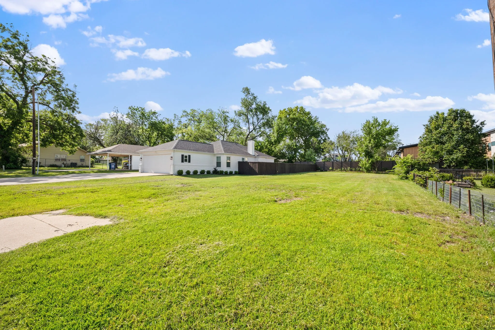 Improved Land For Sale in Collin County , 405 E Maple Street, Celina, Texas 75009, 0, 0, Garage spaces, 0 Sqft, built in 1996, Price $250,000, mls#21256033, Real Estate Agent in Celina, Homes For Sale in Collin county, Homes For Sale in Celina, Realtor in Celina Texas, Real Estate Brokerage Independent Realty Texas, Luminita Cordes Realtor