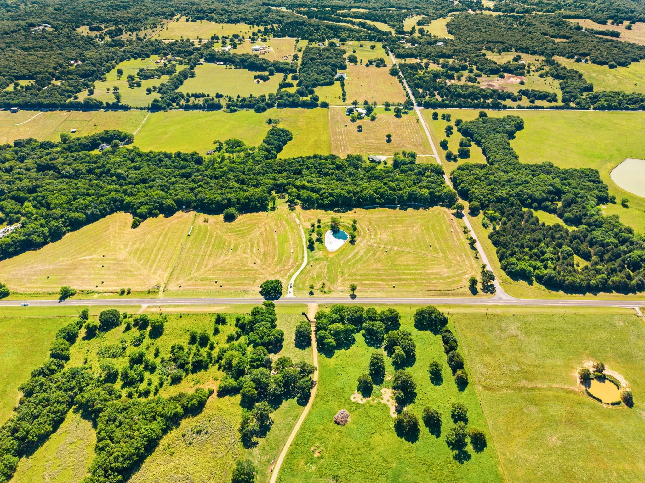 Unimproved Land For Sale in Grayson County , 24708 FM 901, Whitesboro, Texas 76273, 0, 0, Garage spaces, 0 Sqft, built in 0, Price $775,000, mls#21255928, Real Estate Agent in Whitesboro, Homes For Sale in Grayson county, Homes For Sale in Whitesboro, Realtor in Whitesboro Texas, Real Estate Brokerage Independent Realty Texas, Luminita Cordes Realtor