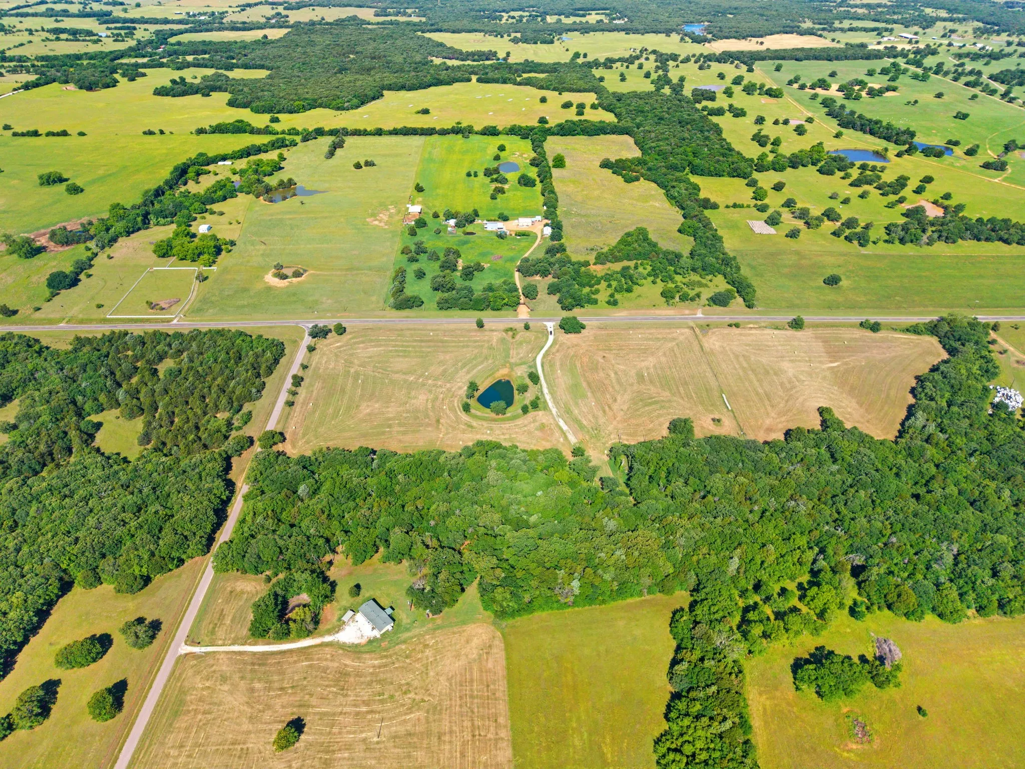 Unimproved Land For Sale in Grayson County , 24708 FM 901, Whitesboro, Texas 76273, 0, 0, Garage spaces, 0 Sqft, built in 0, Price $775,000, mls#21255928, Real Estate Agent in Whitesboro, Homes For Sale in Grayson county, Homes For Sale in Whitesboro, Realtor in Whitesboro Texas, Real Estate Brokerage Independent Realty Texas, Luminita Cordes Realtor