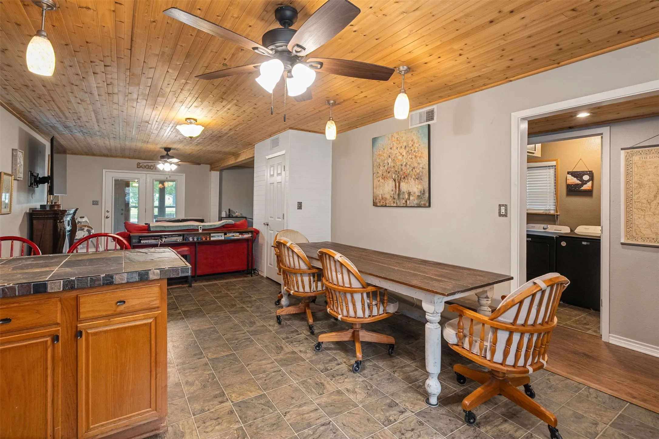Single Family Residence For Sale in Henderson County , 243 Autumn Wood Trail, Gun Barrel City, Texas 75156, 5 Bedroom, 4 Bathroom, Garage spaces, 2,960 Sqft, built in 0, mls#21279806, Real Estate Agent in Gun Barrel City, Homes For Sale in Henderson county, Homes For Sale in Gun Barrel City, Realtor in Gun Barrel City Texas, Real Estate Brokerage Independent Realty Texas, Luminita Cordes Realtor
