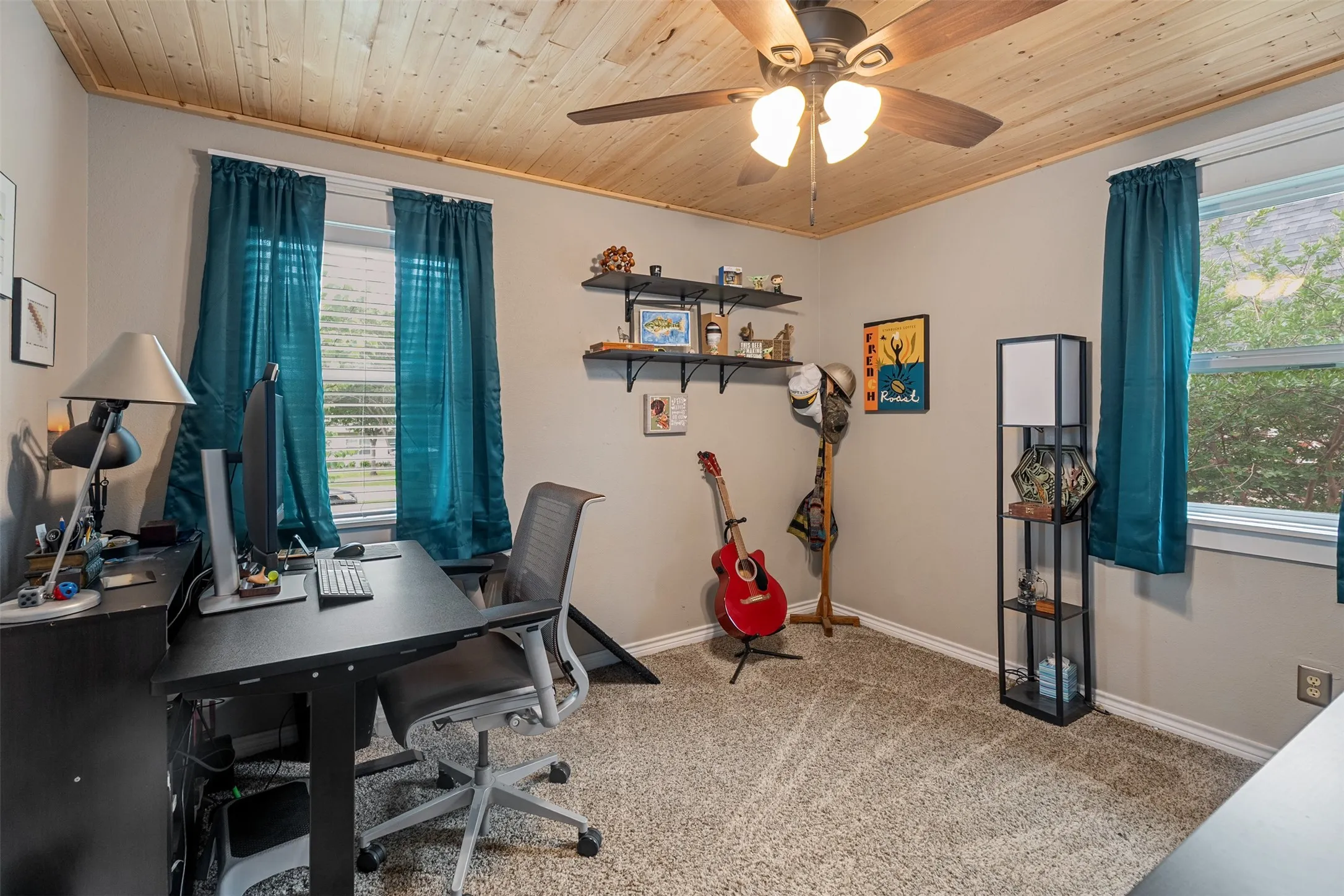 Single Family Residence For Sale in Henderson County , 243 Autumn Wood Trail, Gun Barrel City, Texas 75156, 5 Bedroom, 4 Bathroom, Garage spaces, 2,960 Sqft, built in 0, mls#21279806, Real Estate Agent in Gun Barrel City, Homes For Sale in Henderson county, Homes For Sale in Gun Barrel City, Realtor in Gun Barrel City Texas, Real Estate Brokerage Independent Realty Texas, Luminita Cordes Realtor