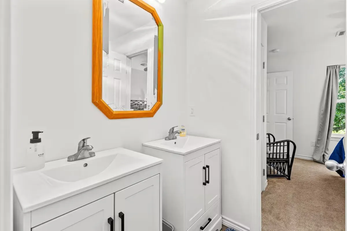 Single Family Residence For Sale in Brown County , 8214 County Road 607, Brownwood, Texas 76801, 6 Bedroom, 5 Bathroom, Garage spaces, 3,984 Sqft, built in 2020, mls#21279484, Real Estate Agent in Brownwood, Homes For Sale in Brown county, Homes For Sale in Brownwood, Realtor in Brownwood Texas, Real Estate Brokerage Independent Realty Texas, Luminita Cordes Realtor