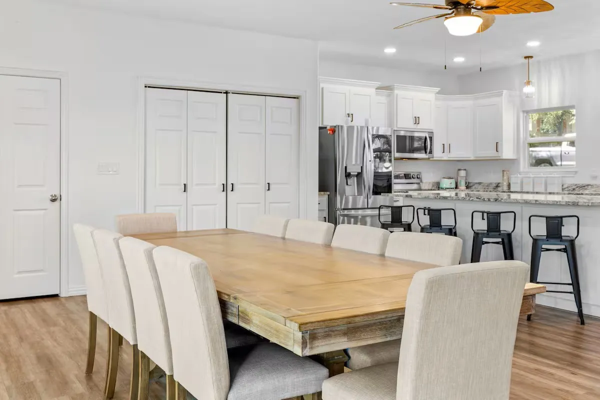 Single Family Residence For Sale in Brown County , 8214 County Road 607, Brownwood, Texas 76801, 6 Bedroom, 5 Bathroom, Garage spaces, 3,984 Sqft, built in 2020, mls#21279484, Real Estate Agent in Brownwood, Homes For Sale in Brown county, Homes For Sale in Brownwood, Realtor in Brownwood Texas, Real Estate Brokerage Independent Realty Texas, Luminita Cordes Realtor