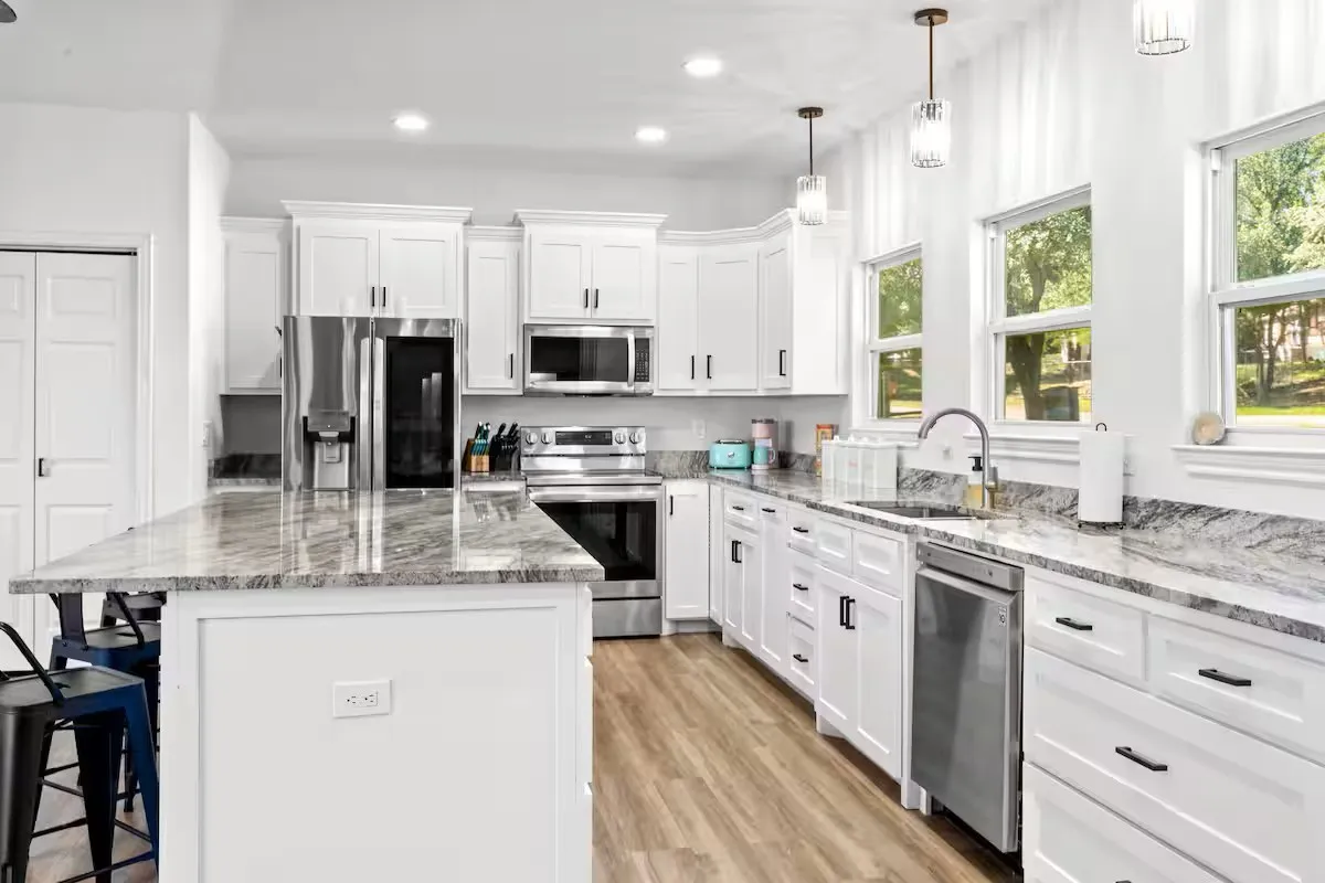Single Family Residence For Sale in Brown County , 8214 County Road 607, Brownwood, Texas 76801, 6 Bedroom, 5 Bathroom, Garage spaces, 3,984 Sqft, built in 2020, mls#21279484, Real Estate Agent in Brownwood, Homes For Sale in Brown county, Homes For Sale in Brownwood, Realtor in Brownwood Texas, Real Estate Brokerage Independent Realty Texas, Luminita Cordes Realtor