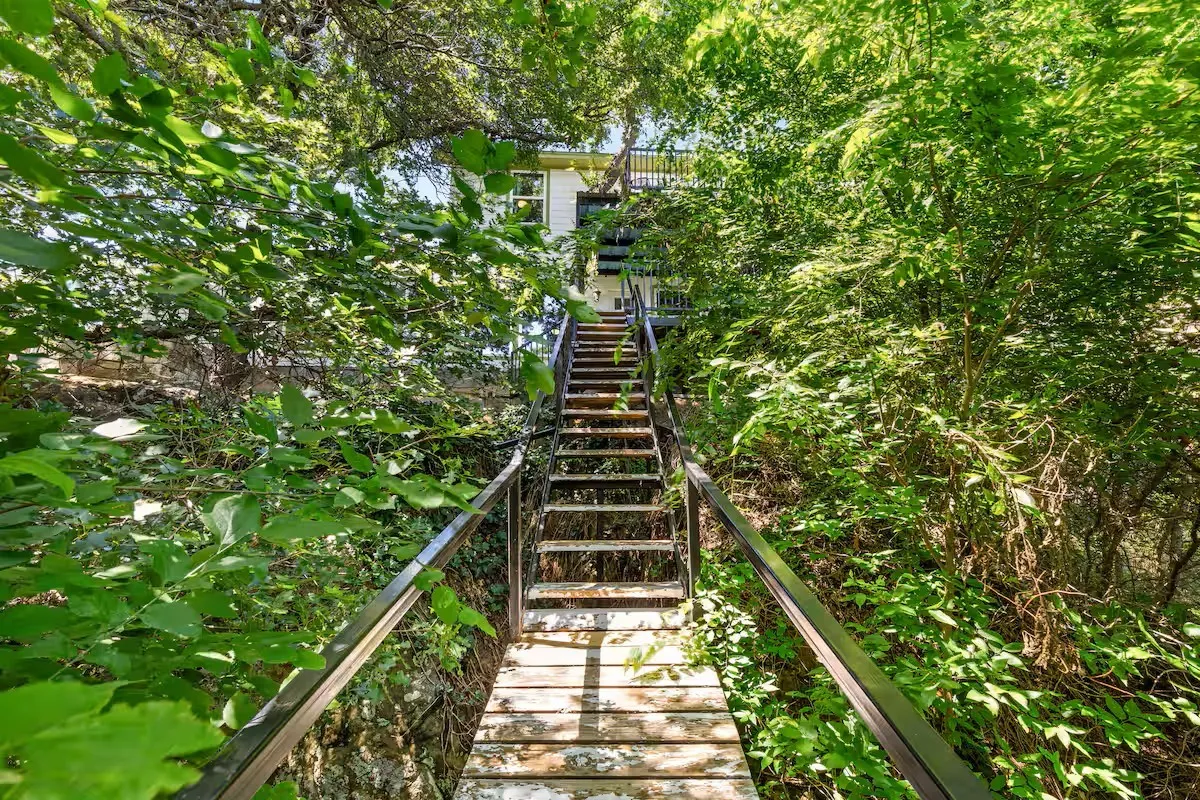 Single Family Residence For Sale in Brown County , 8214 County Road 607, Brownwood, Texas 76801, 6 Bedroom, 5 Bathroom, Garage spaces, 3,984 Sqft, built in 2020, mls#21279484, Real Estate Agent in Brownwood, Homes For Sale in Brown county, Homes For Sale in Brownwood, Realtor in Brownwood Texas, Real Estate Brokerage Independent Realty Texas, Luminita Cordes Realtor