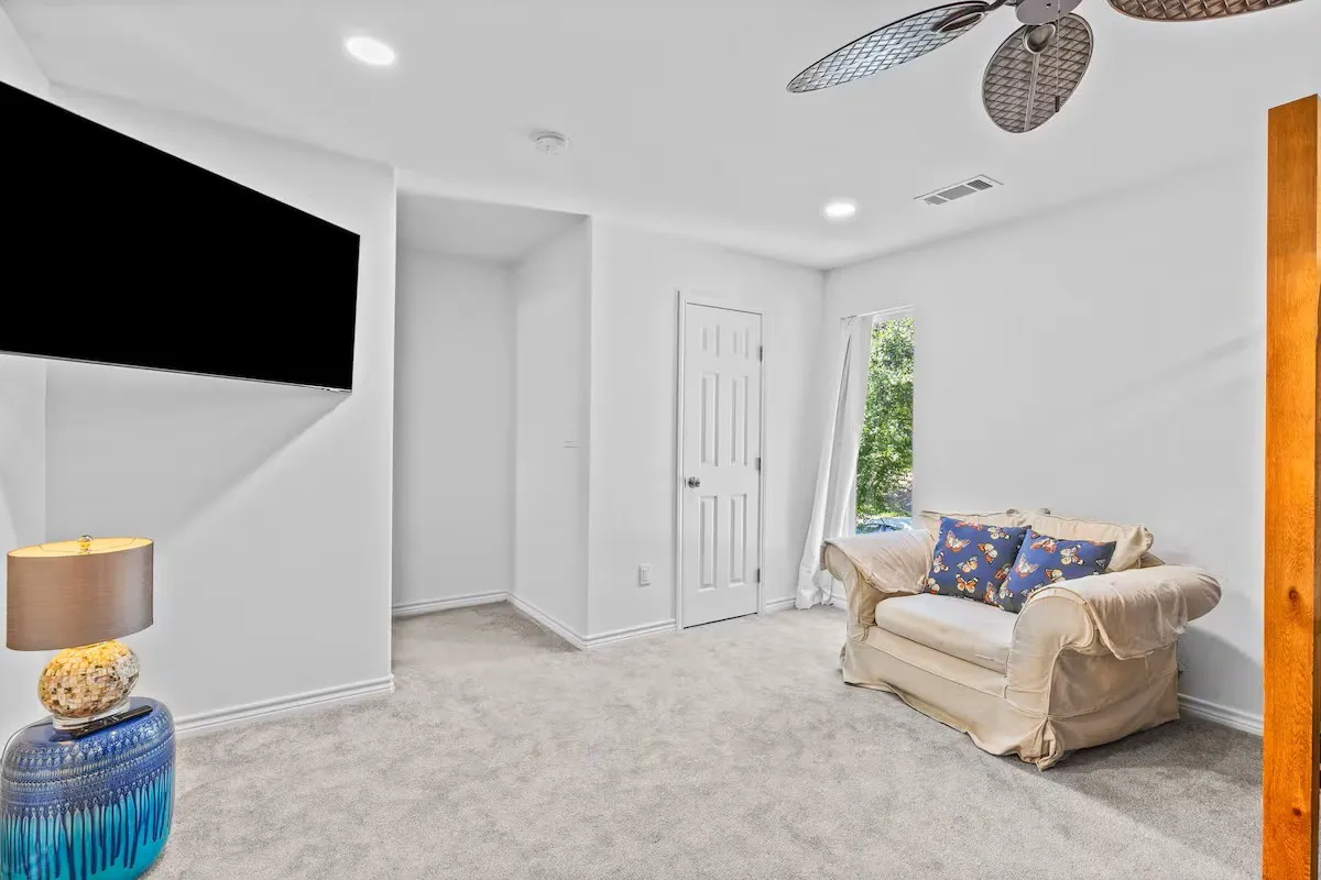 Single Family Residence For Sale in Brown County , 8214 County Road 607, Brownwood, Texas 76801, 6 Bedroom, 5 Bathroom, Garage spaces, 3,984 Sqft, built in 2020, mls#21279484, Real Estate Agent in Brownwood, Homes For Sale in Brown county, Homes For Sale in Brownwood, Realtor in Brownwood Texas, Real Estate Brokerage Independent Realty Texas, Luminita Cordes Realtor