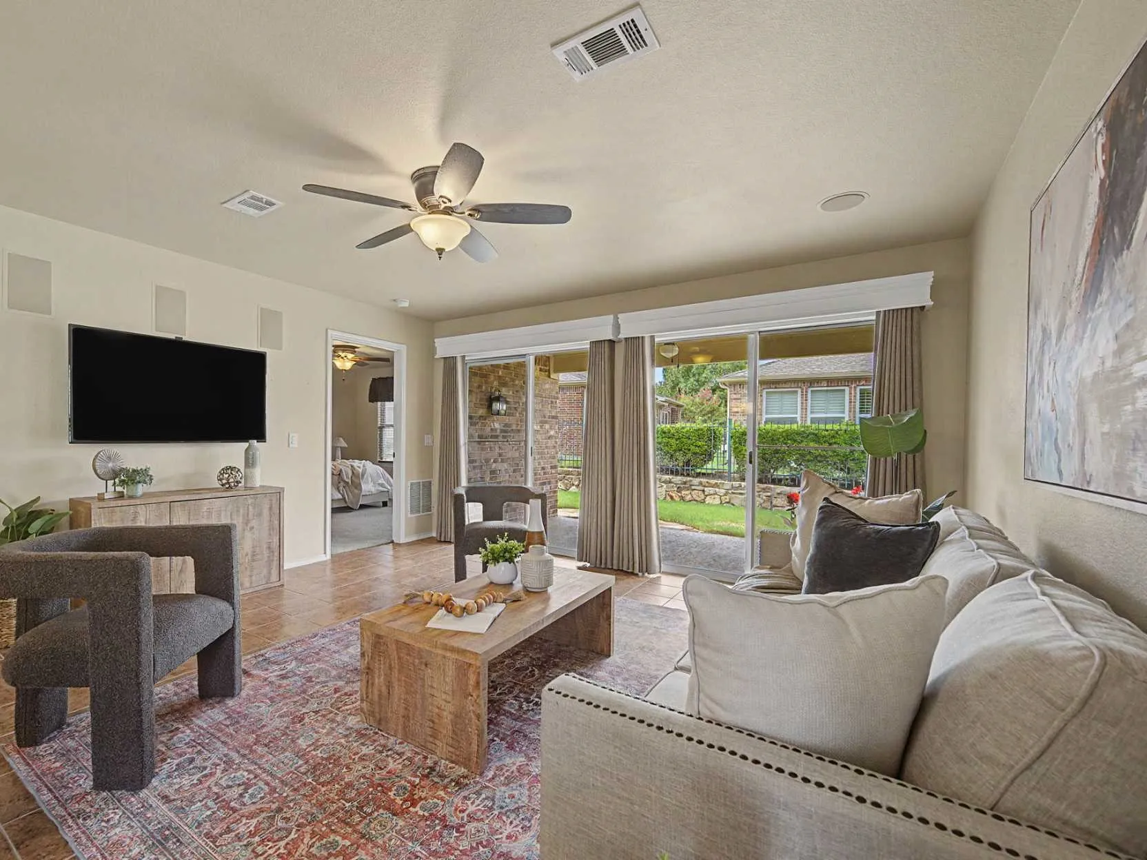 Single Family Residence For Sale in Denton County , 7975 Estancia Drive, Frisco, Texas 75036, 3 Bedroom, 2 Bathroom, 2 Garage spaces, 1,467 Sqft, built in 2010, mls#21272028, Real Estate Agent in Frisco, Homes For Sale in Denton county, Homes For Sale in Frisco, Realtor in Frisco Texas, Real Estate Brokerage Independent Realty Texas, Luminita Cordes Realtor
